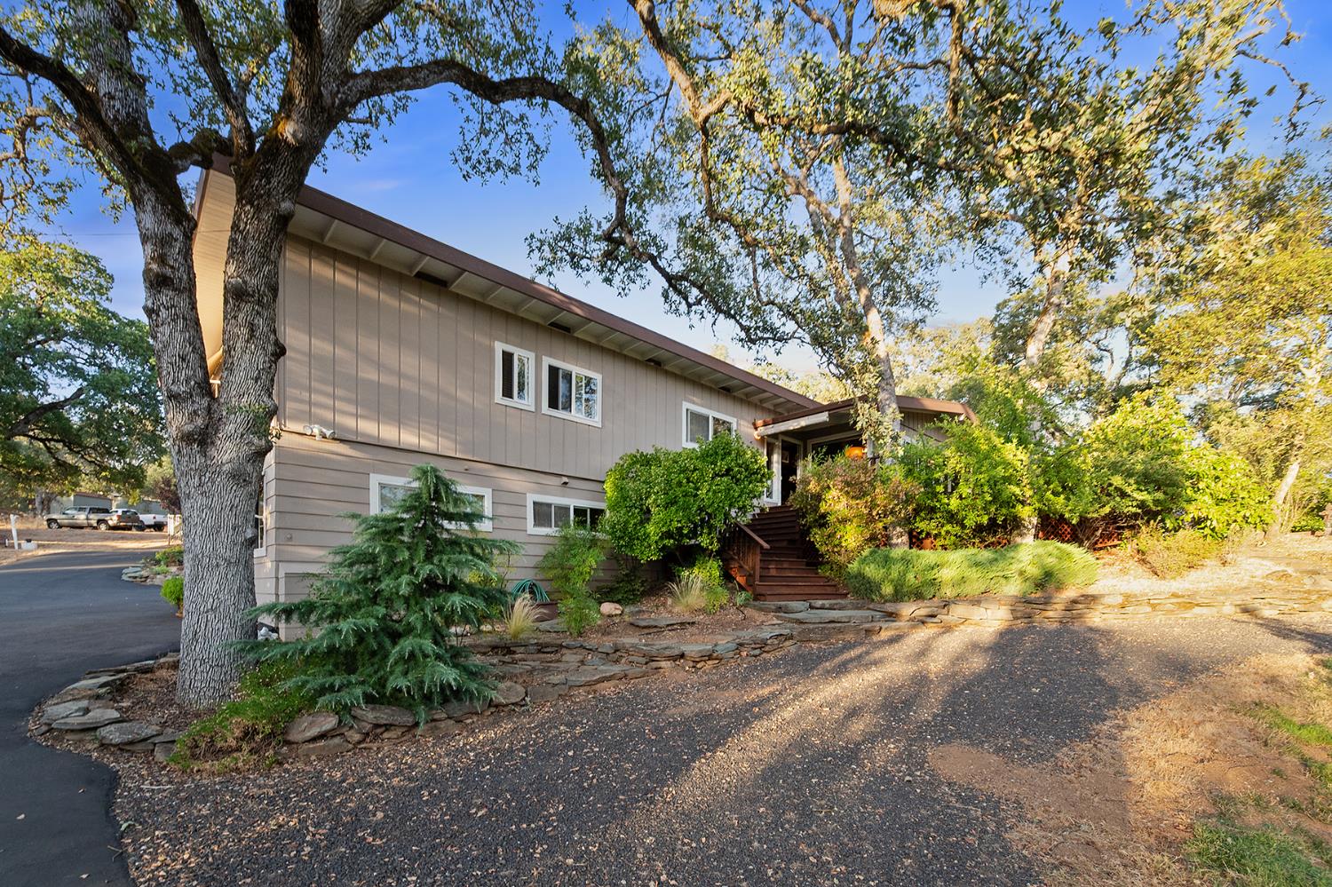 1493 Calaveritas Road