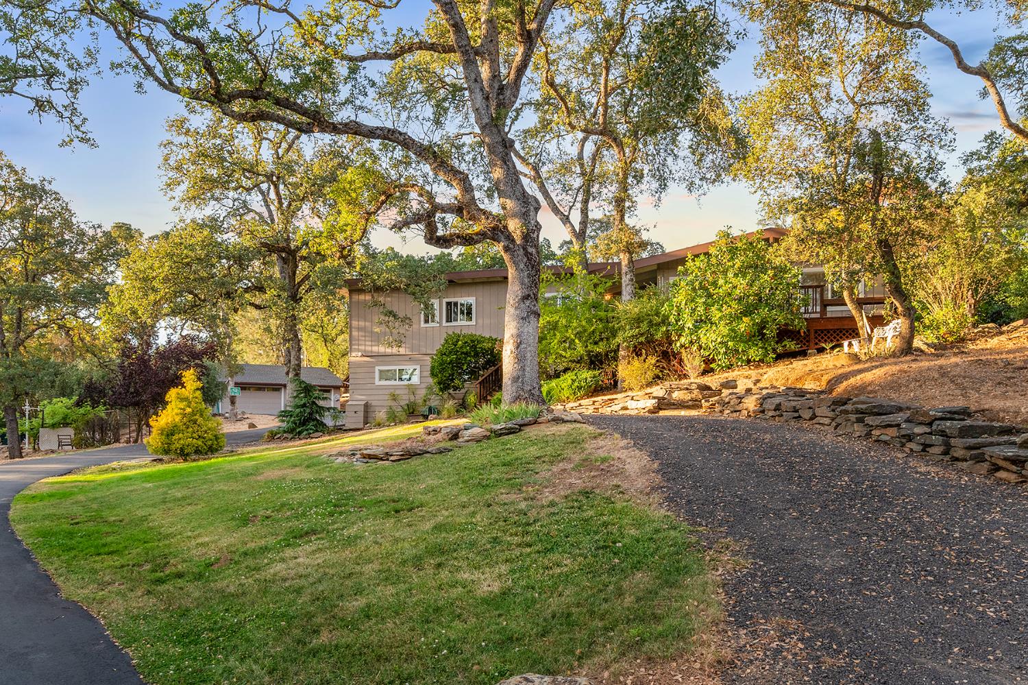 1493 Calaveritas Road