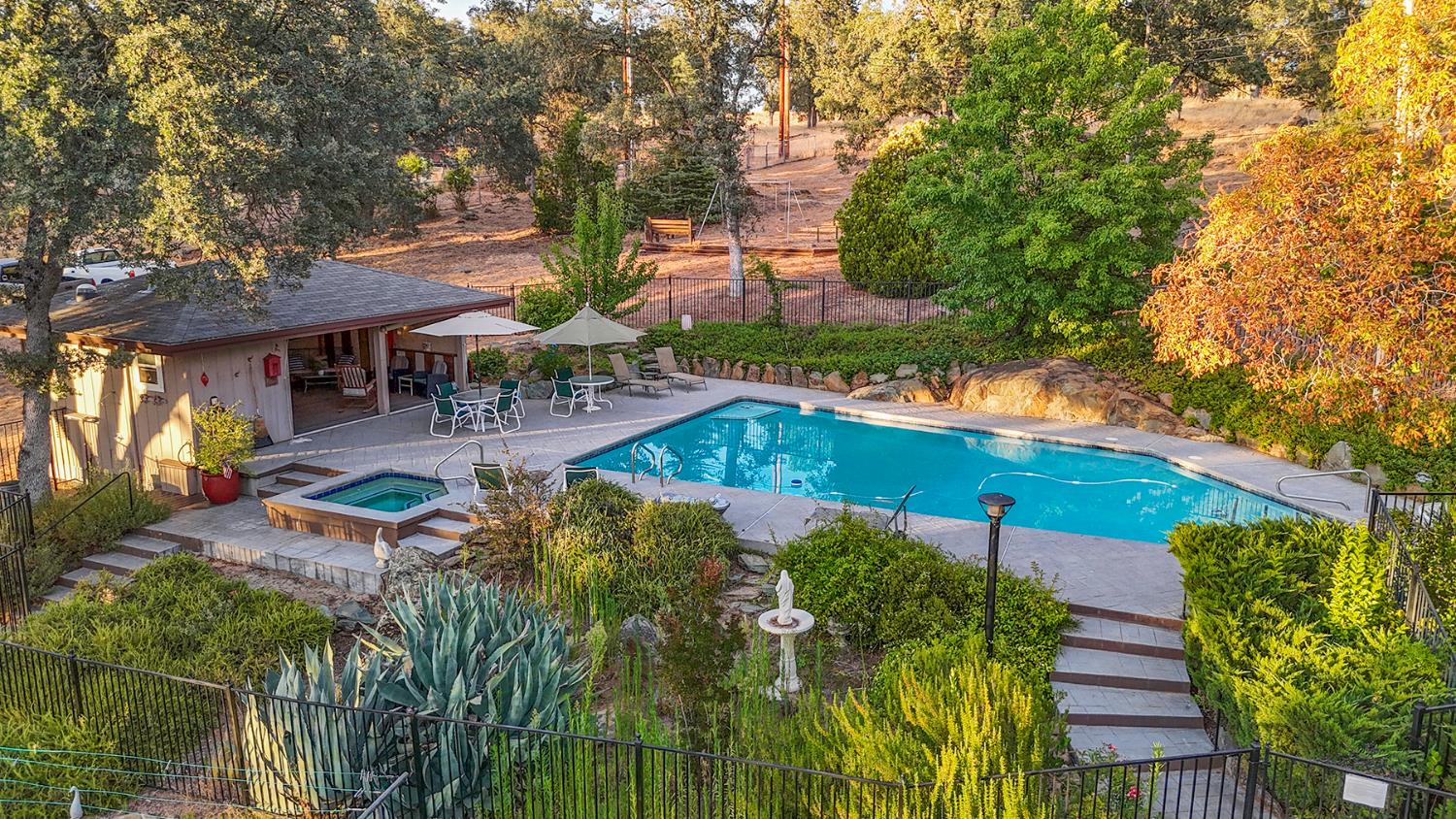1493 Calaveritas Road