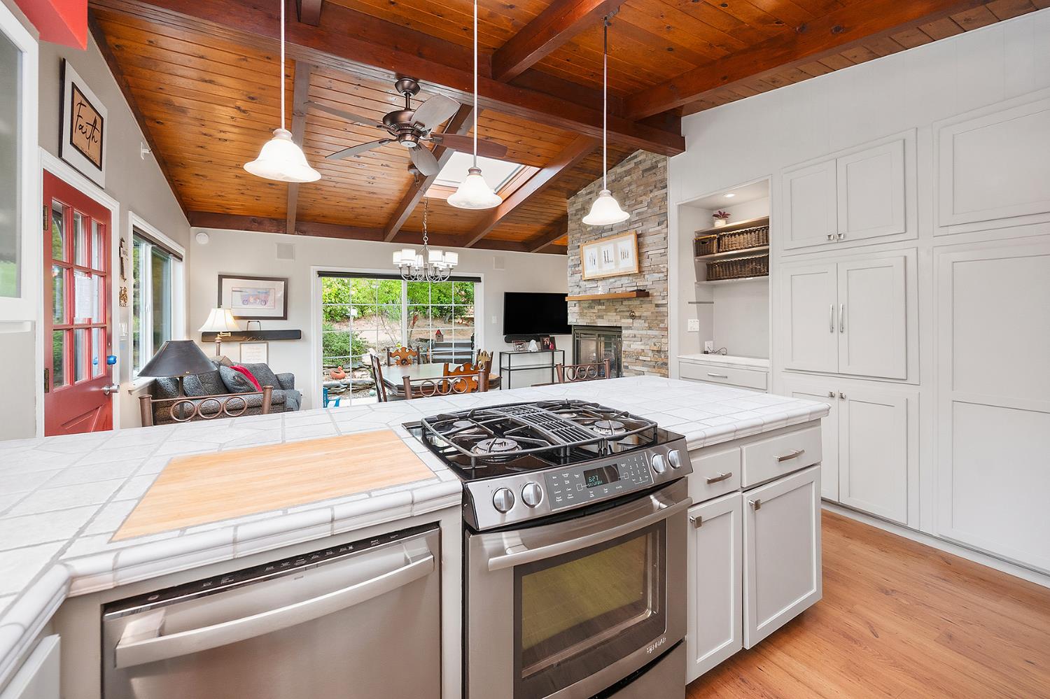 1493 Calaveritas Road