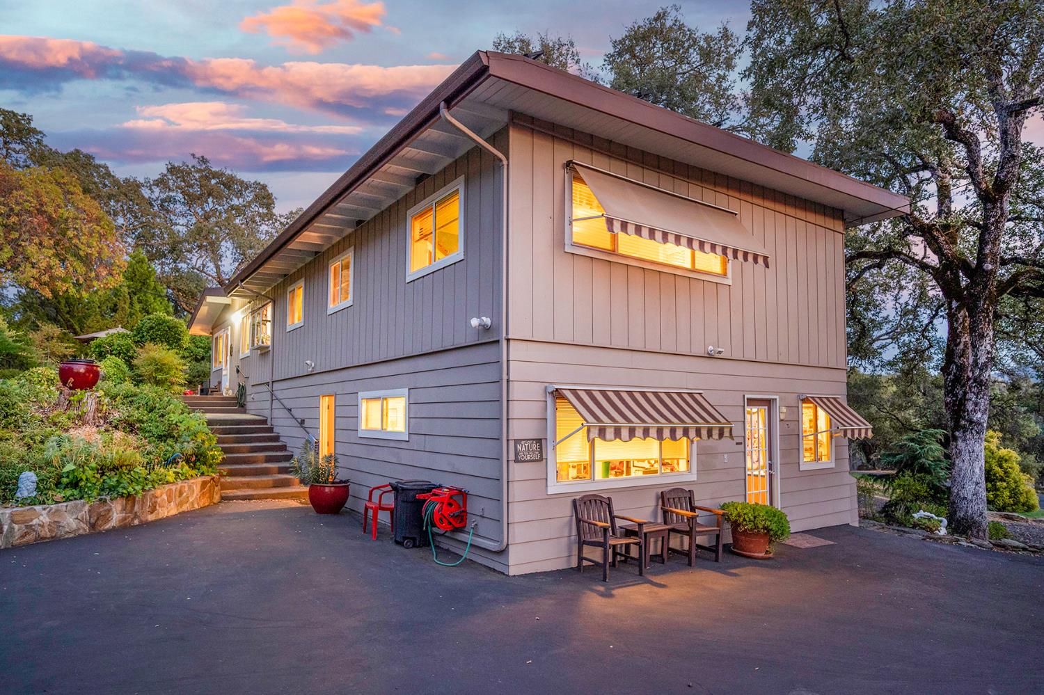 1493 Calaveritas Road