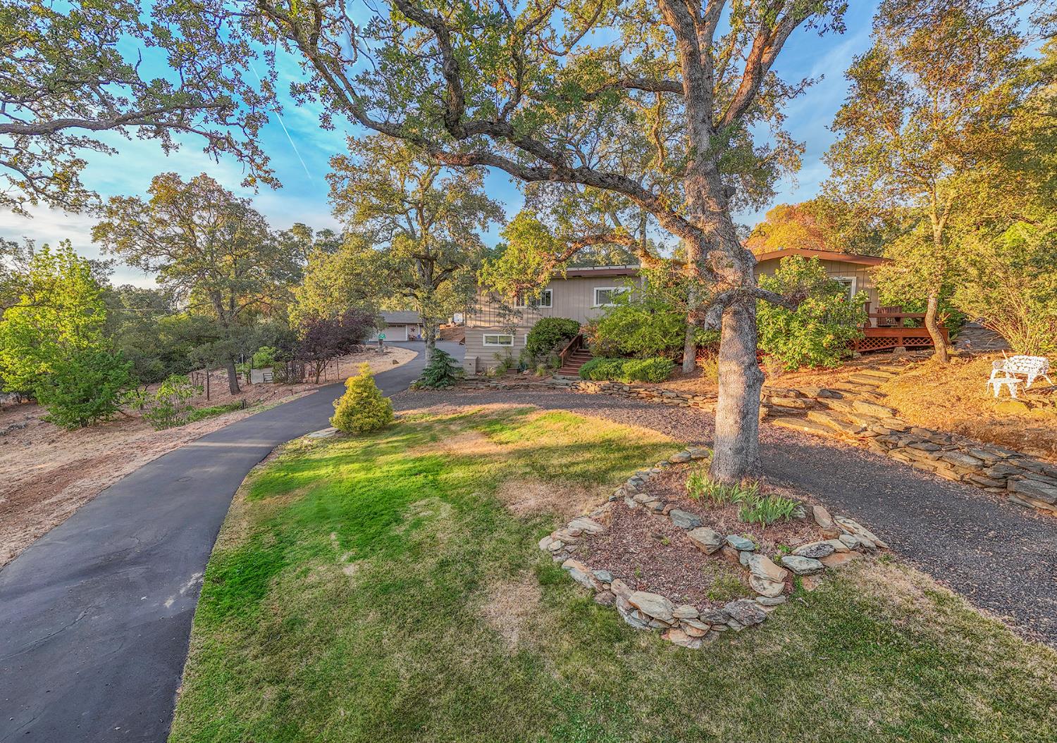 1493 Calaveritas Road