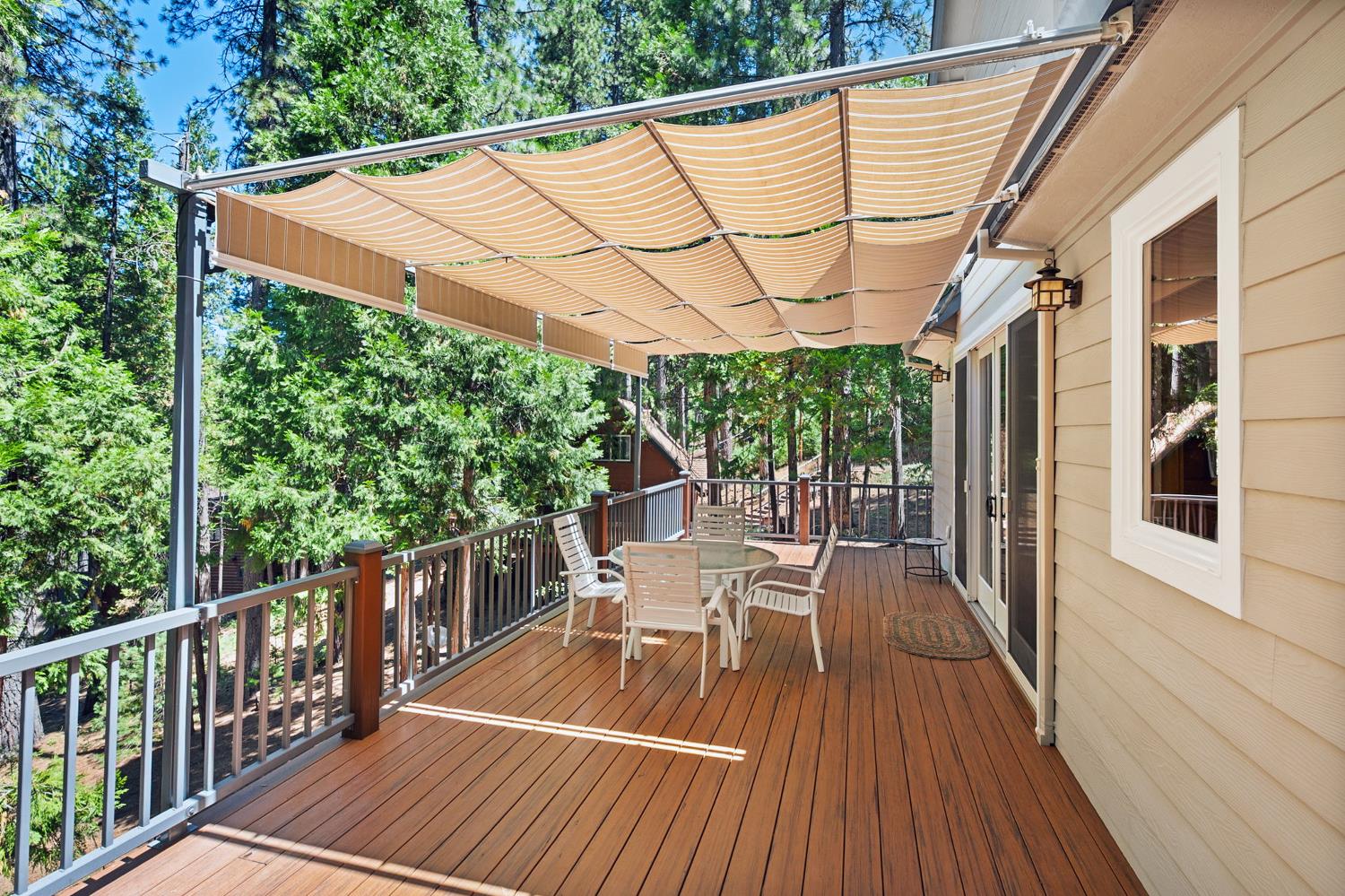 2838 Pine Knoll Drive