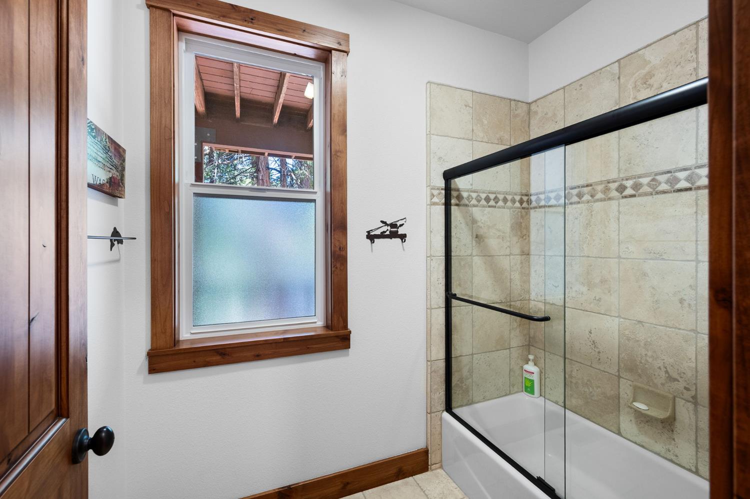 2838 Pine Knoll Drive
