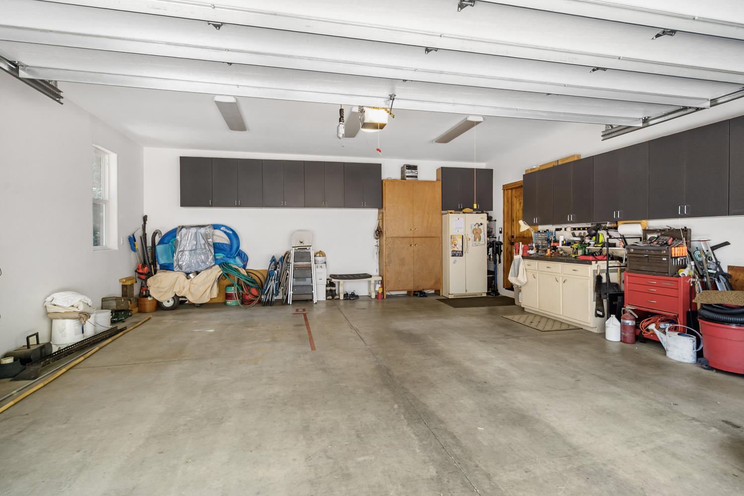 2838 Pine Knoll Drive