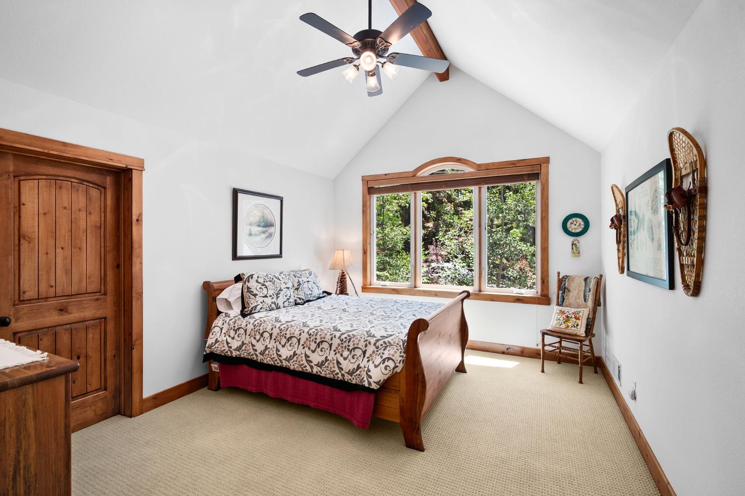 2838 Pine Knoll Drive