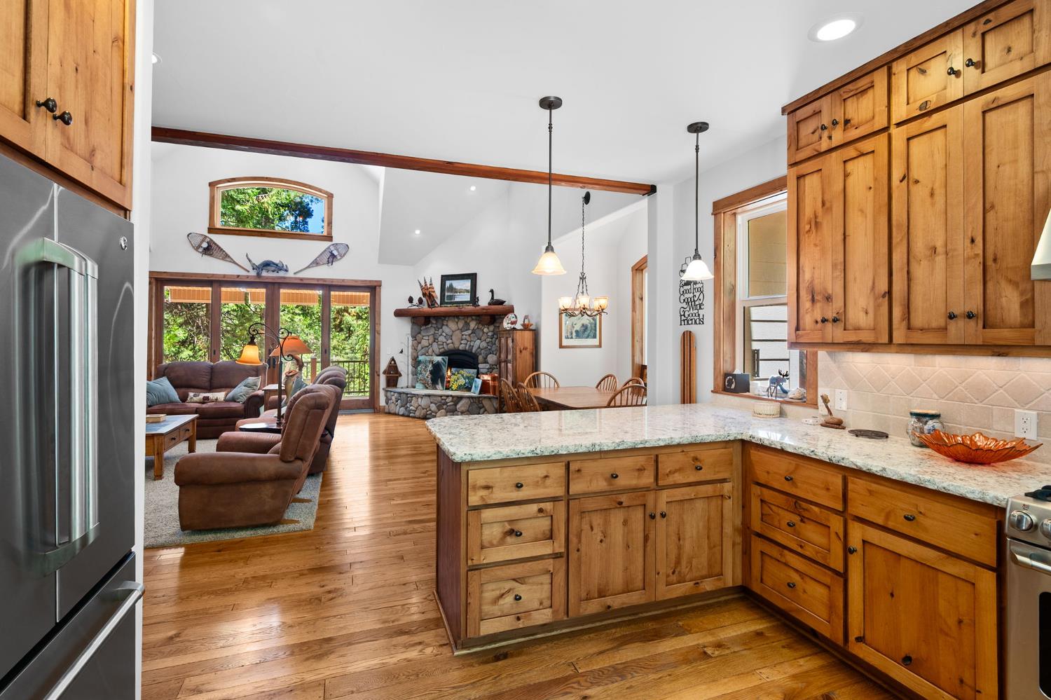 2838 Pine Knoll Drive