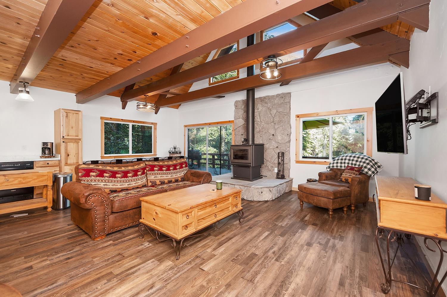118 Silver Tip Road