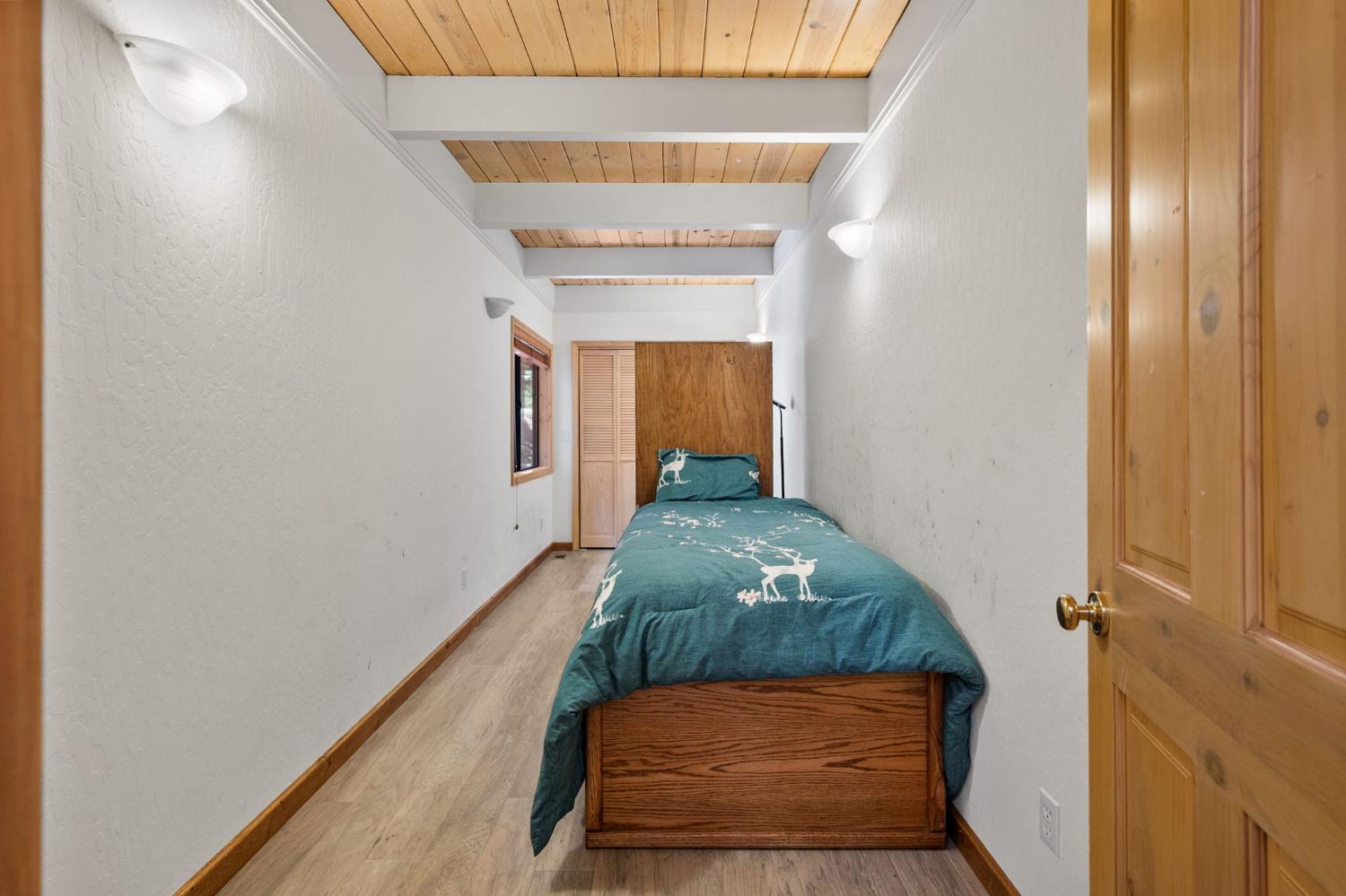2430 Navajo Drive