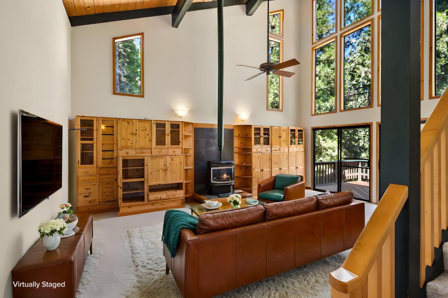 2430 Navajo Drive