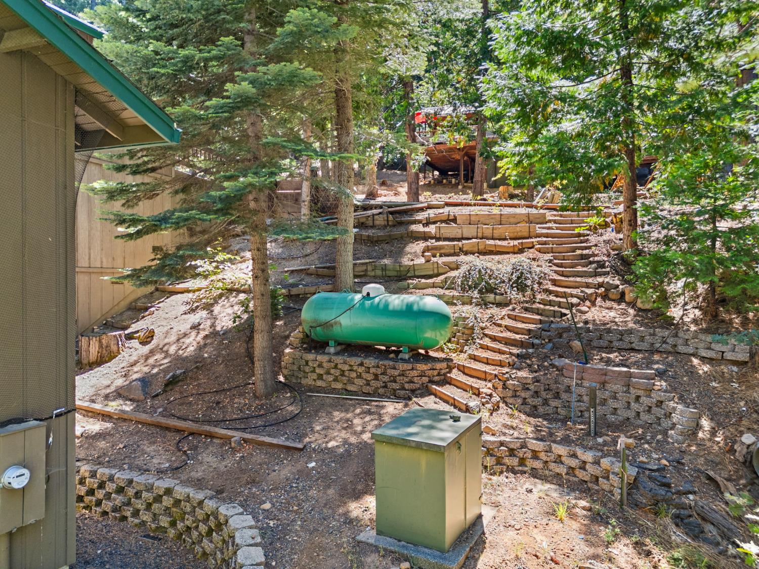 2430 Navajo Drive