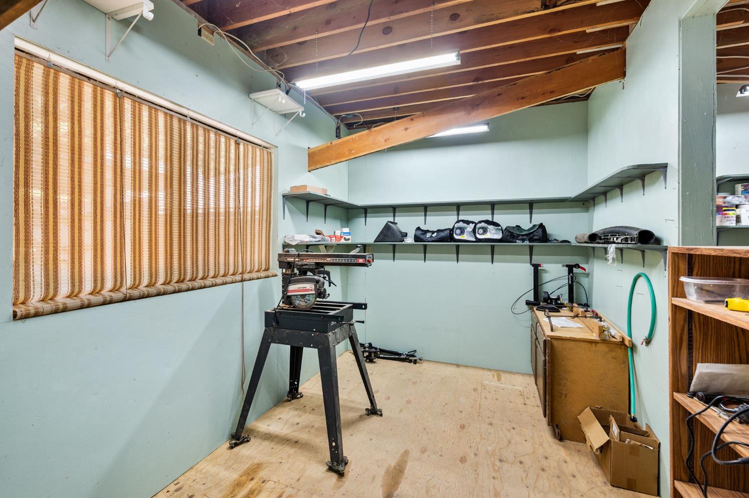 2430 Navajo Drive