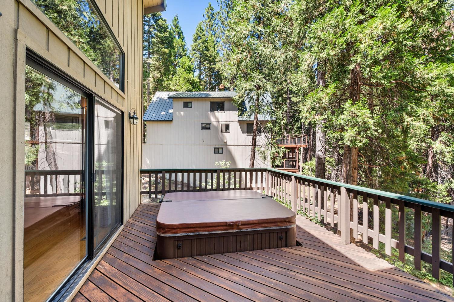 2430 Navajo Drive