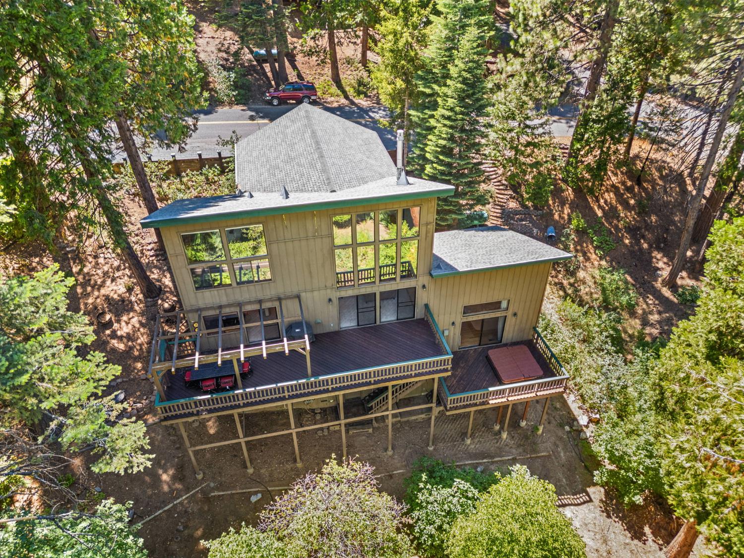 2430 Navajo Drive