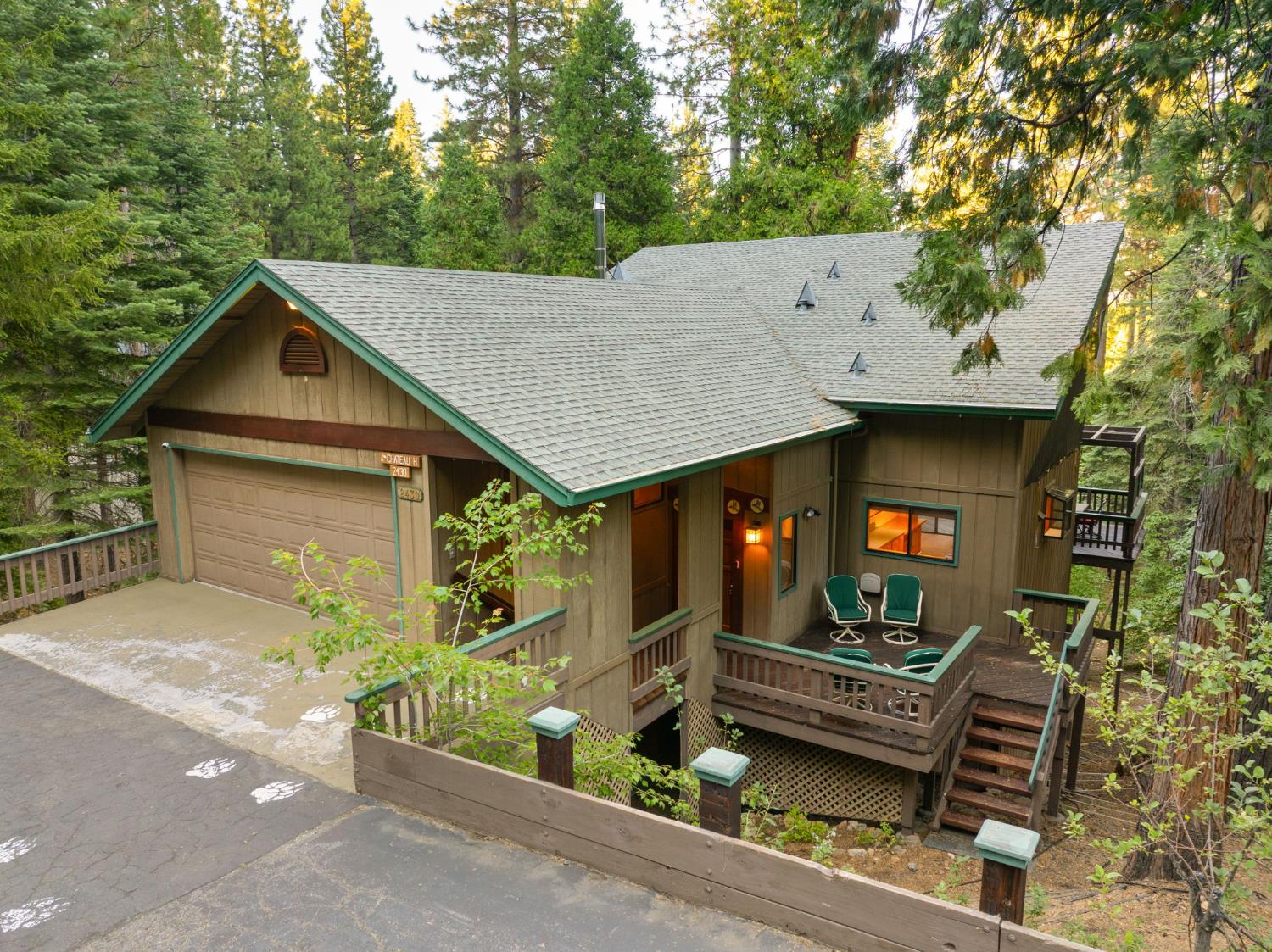 2430 Navajo Drive