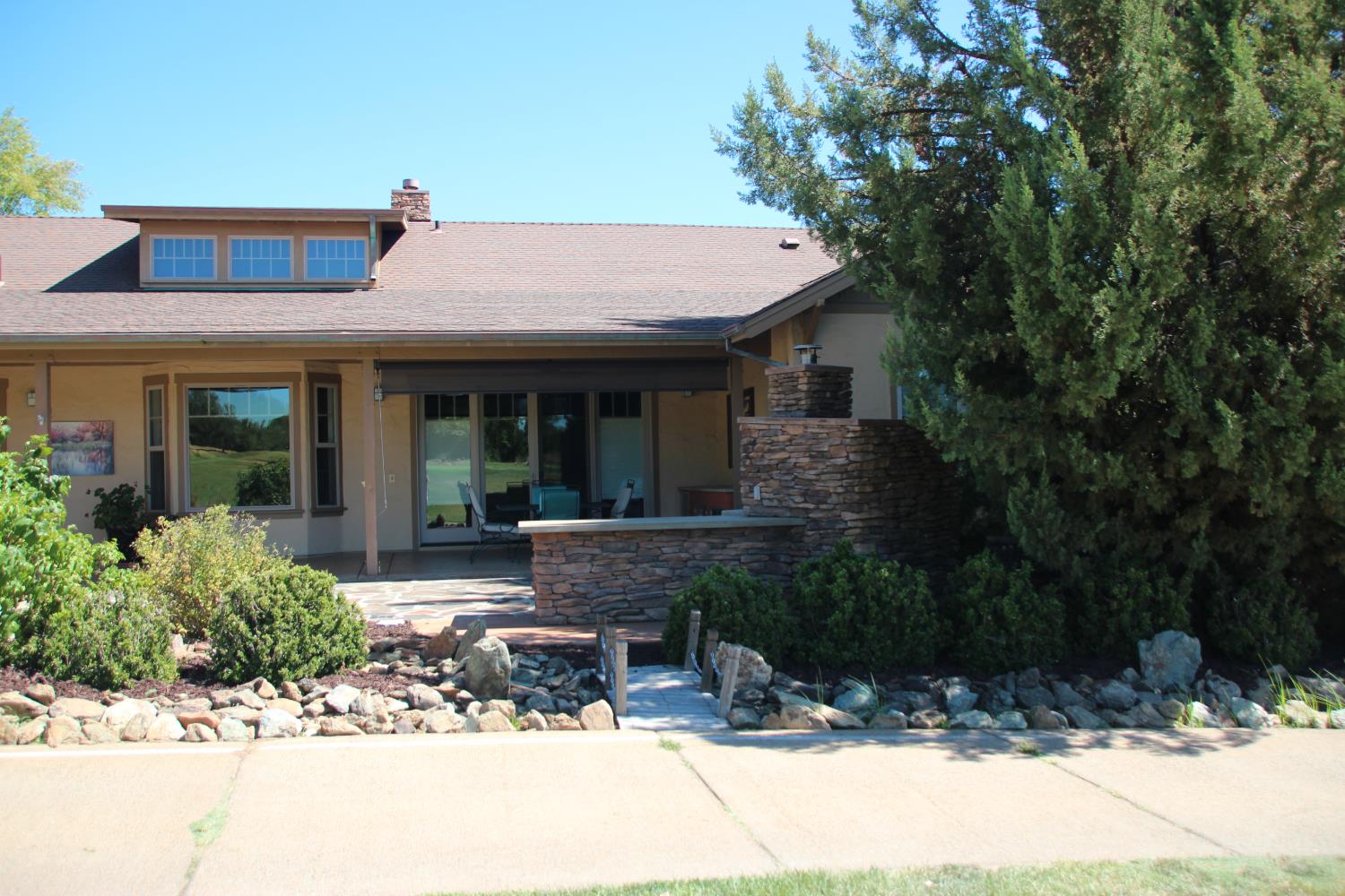 807 Smith Flat Road