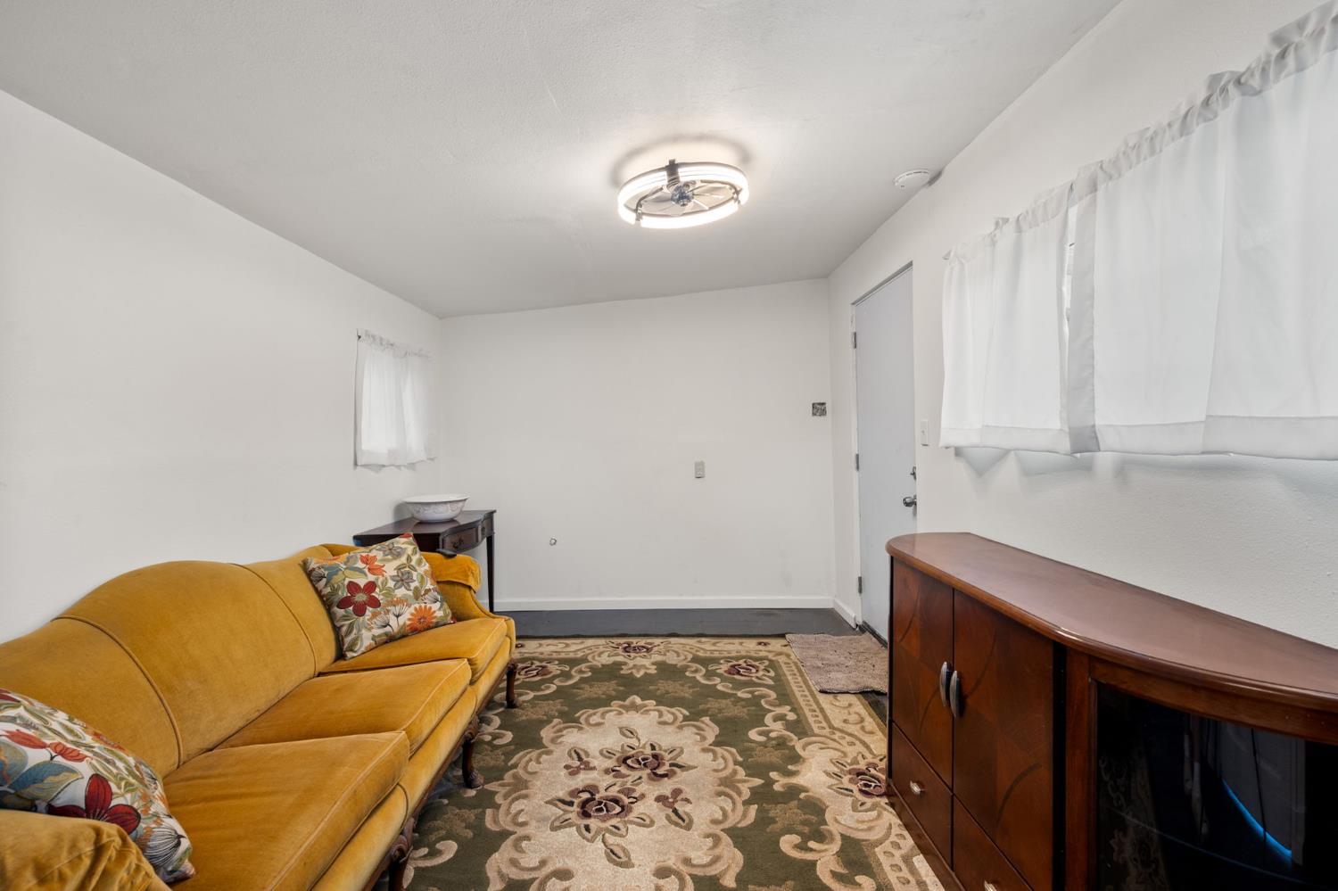 1515 Main Street