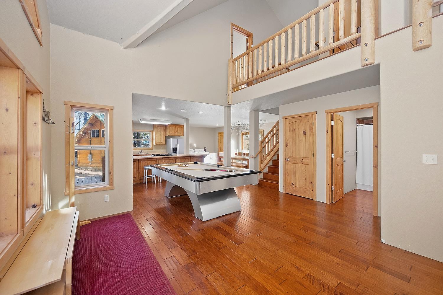 1361 Summit View Road