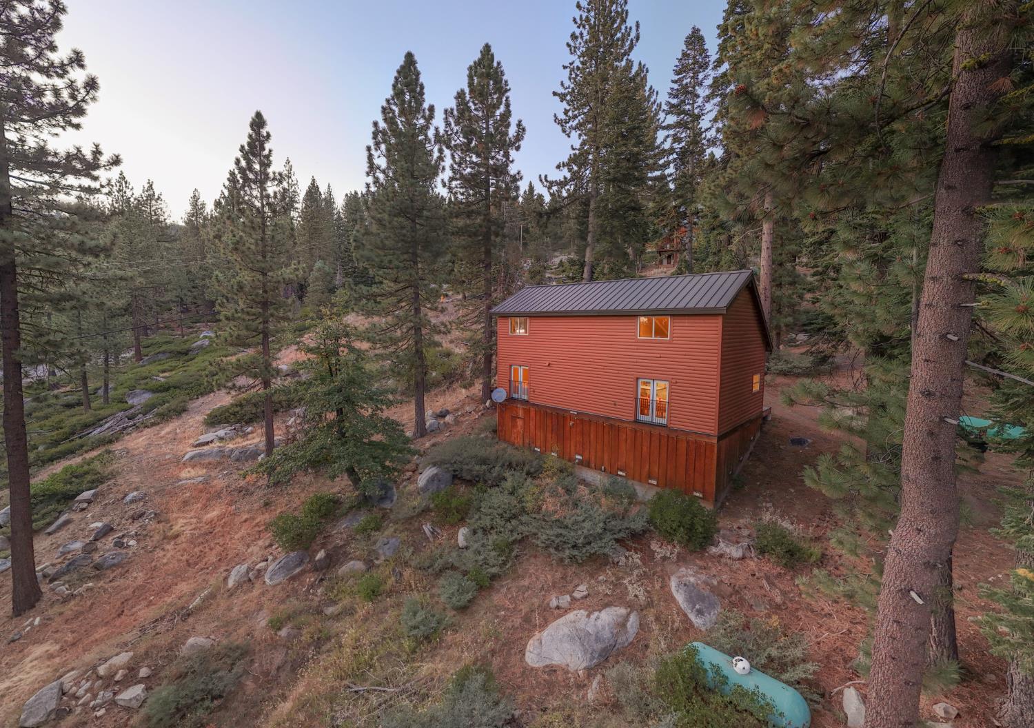 1361 Summit View Road