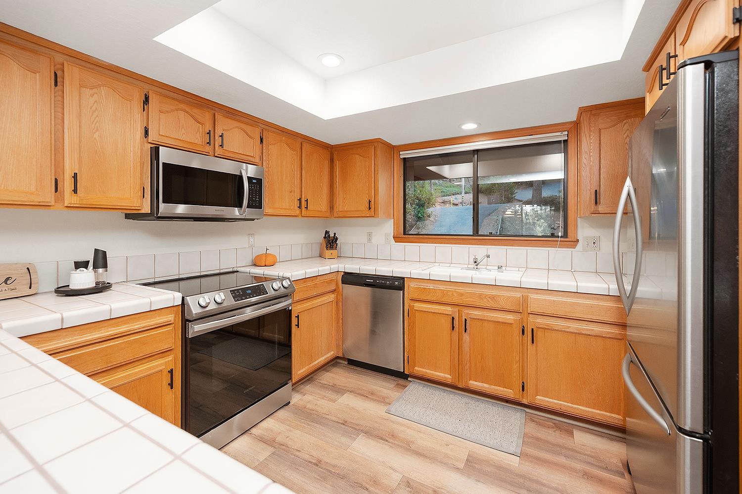 1691 Shirley Way