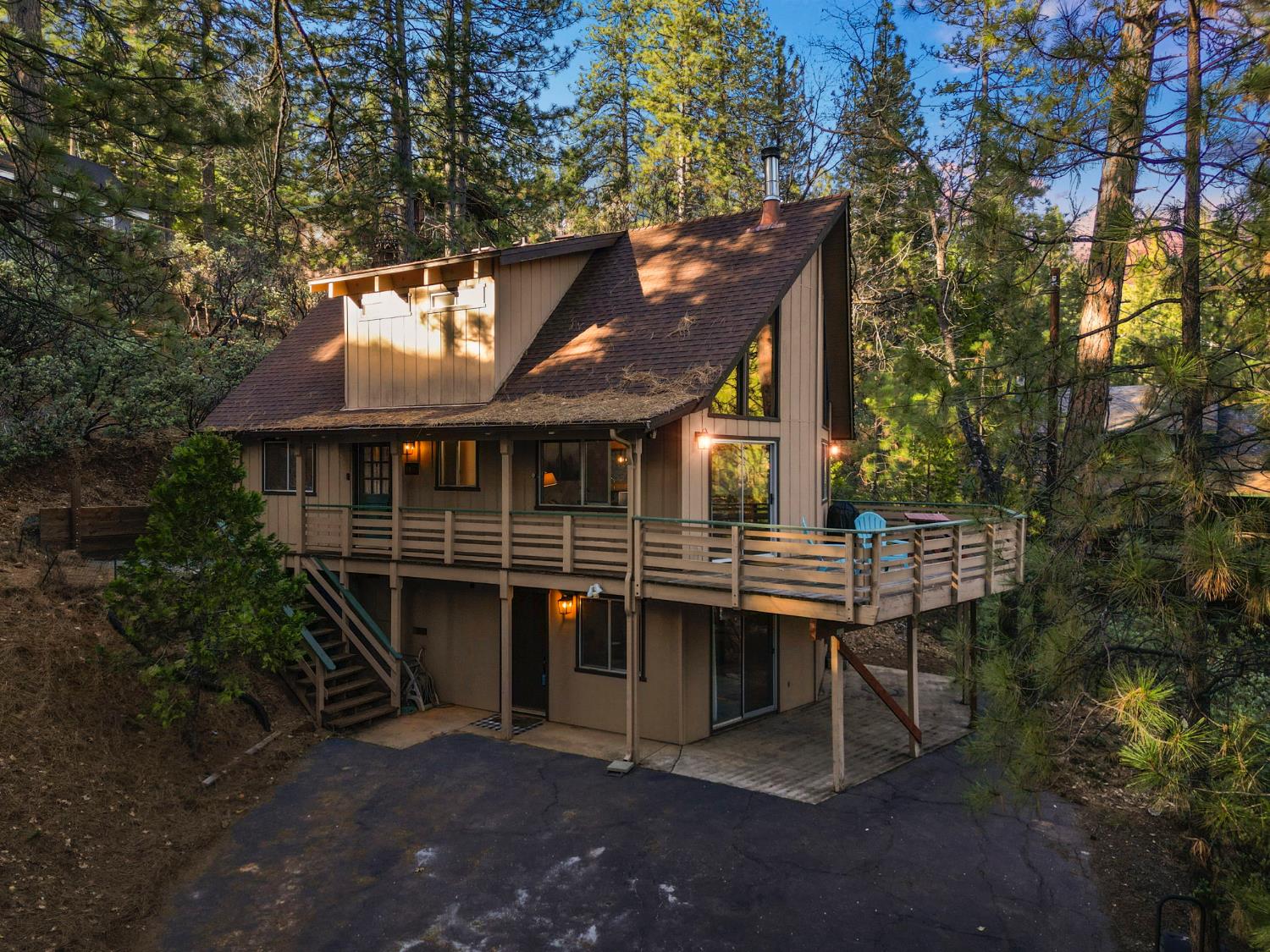 2435 El Dorado Drive