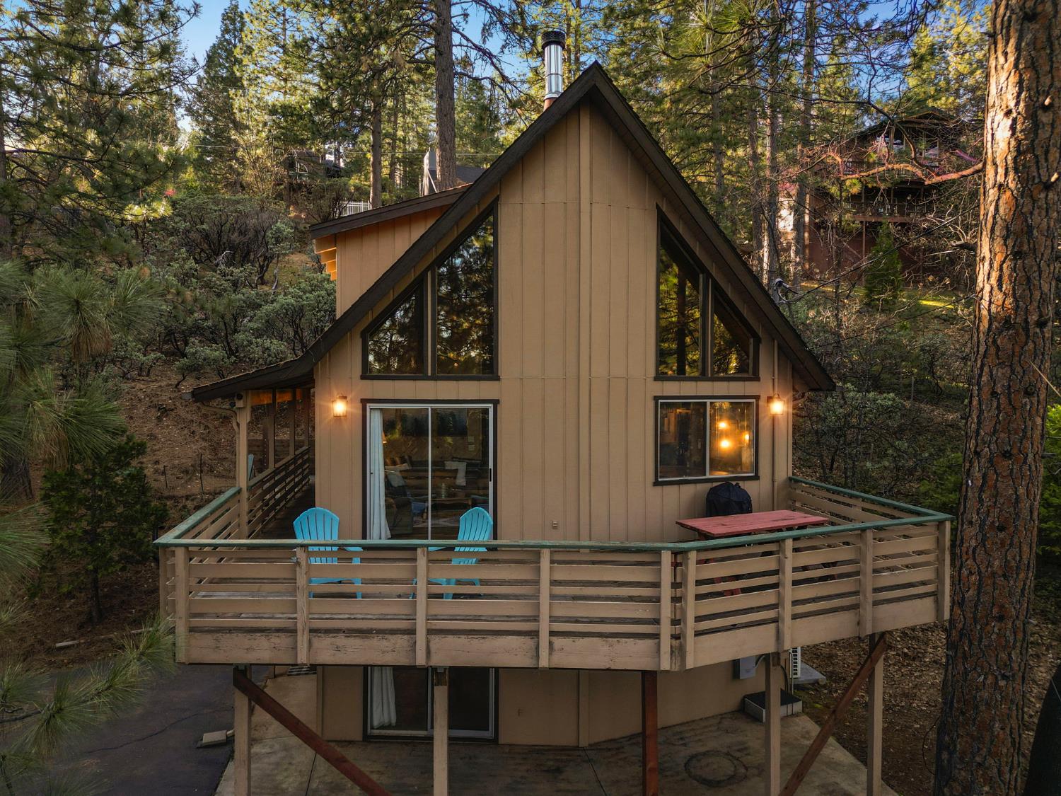 2435 El Dorado Drive