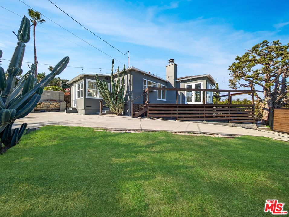 1643 Rotary Dr