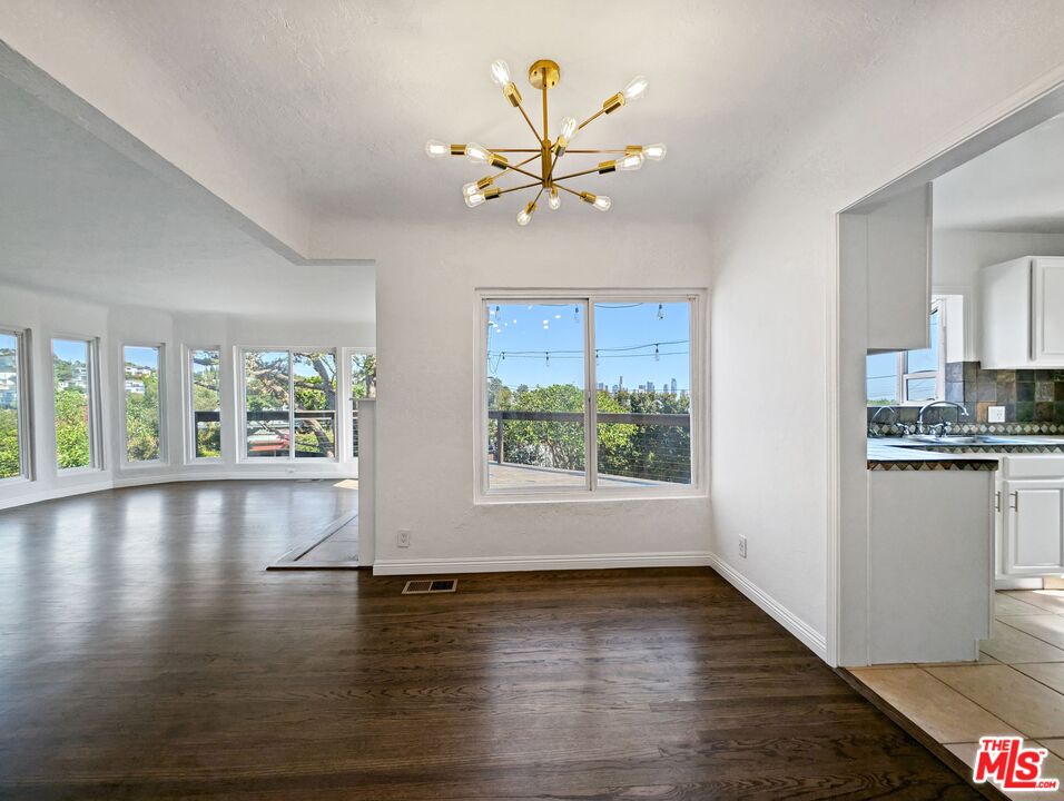 1643 Rotary Dr