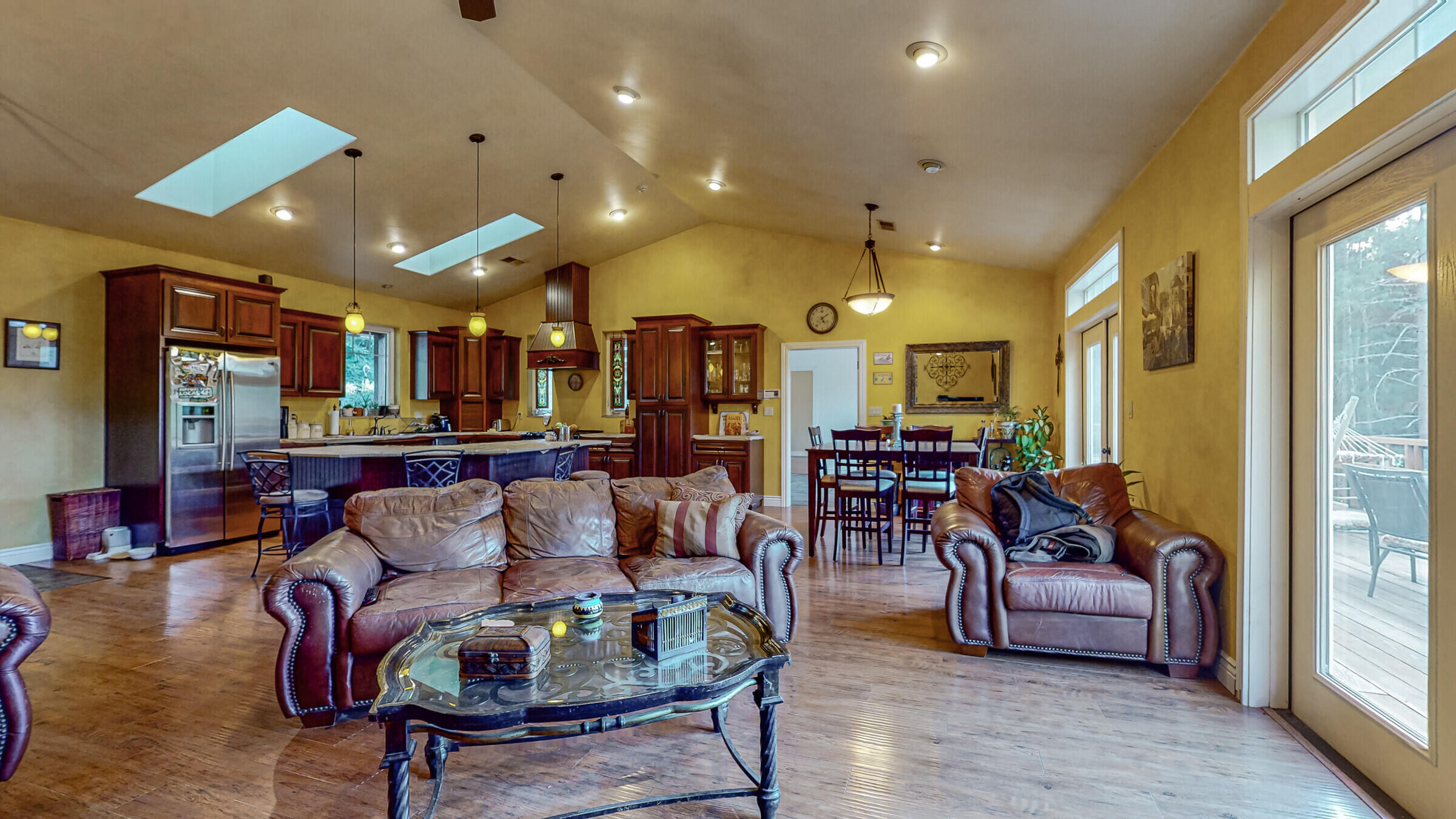 1444 Foss Road