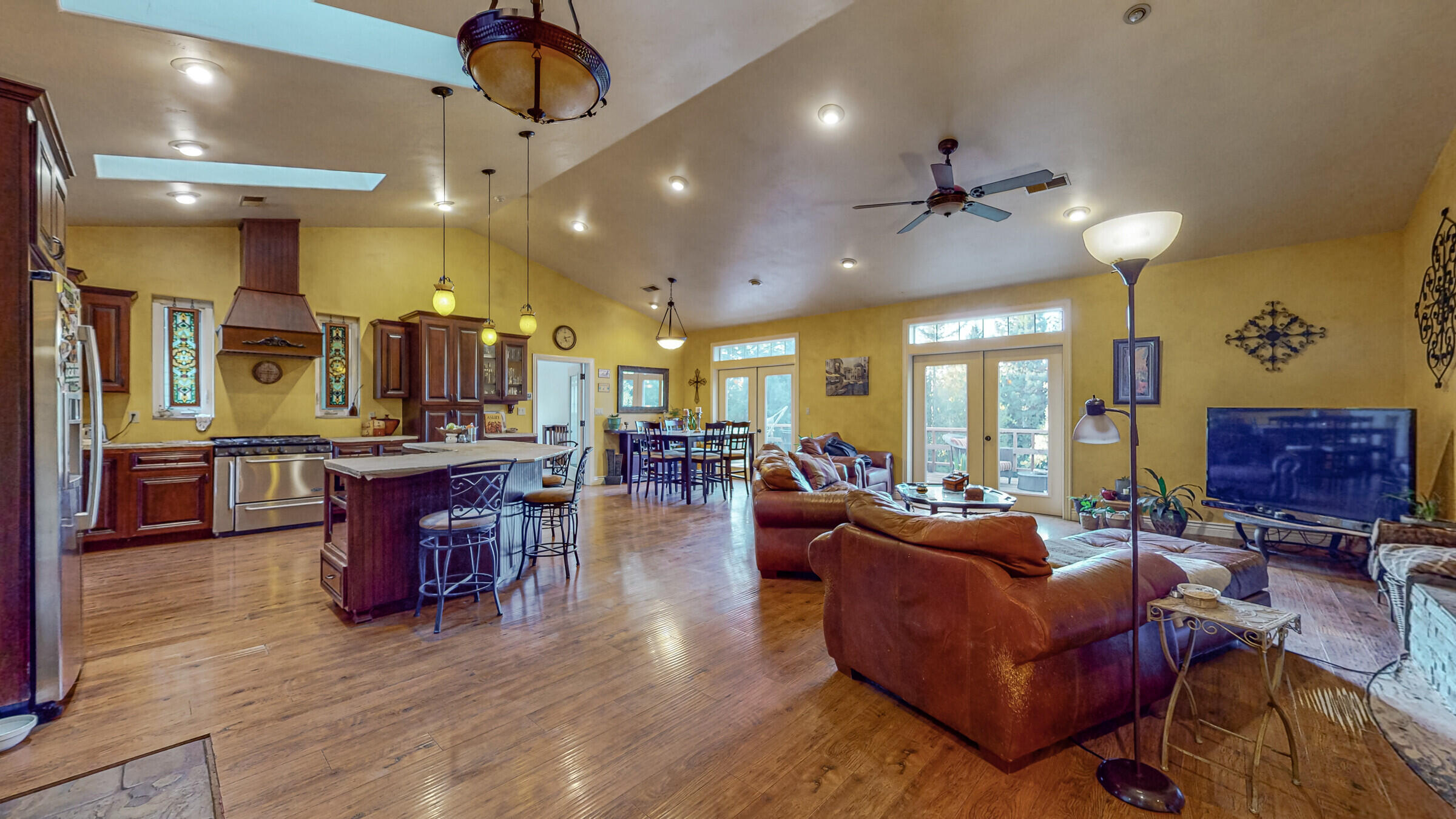 1444 Foss Road
