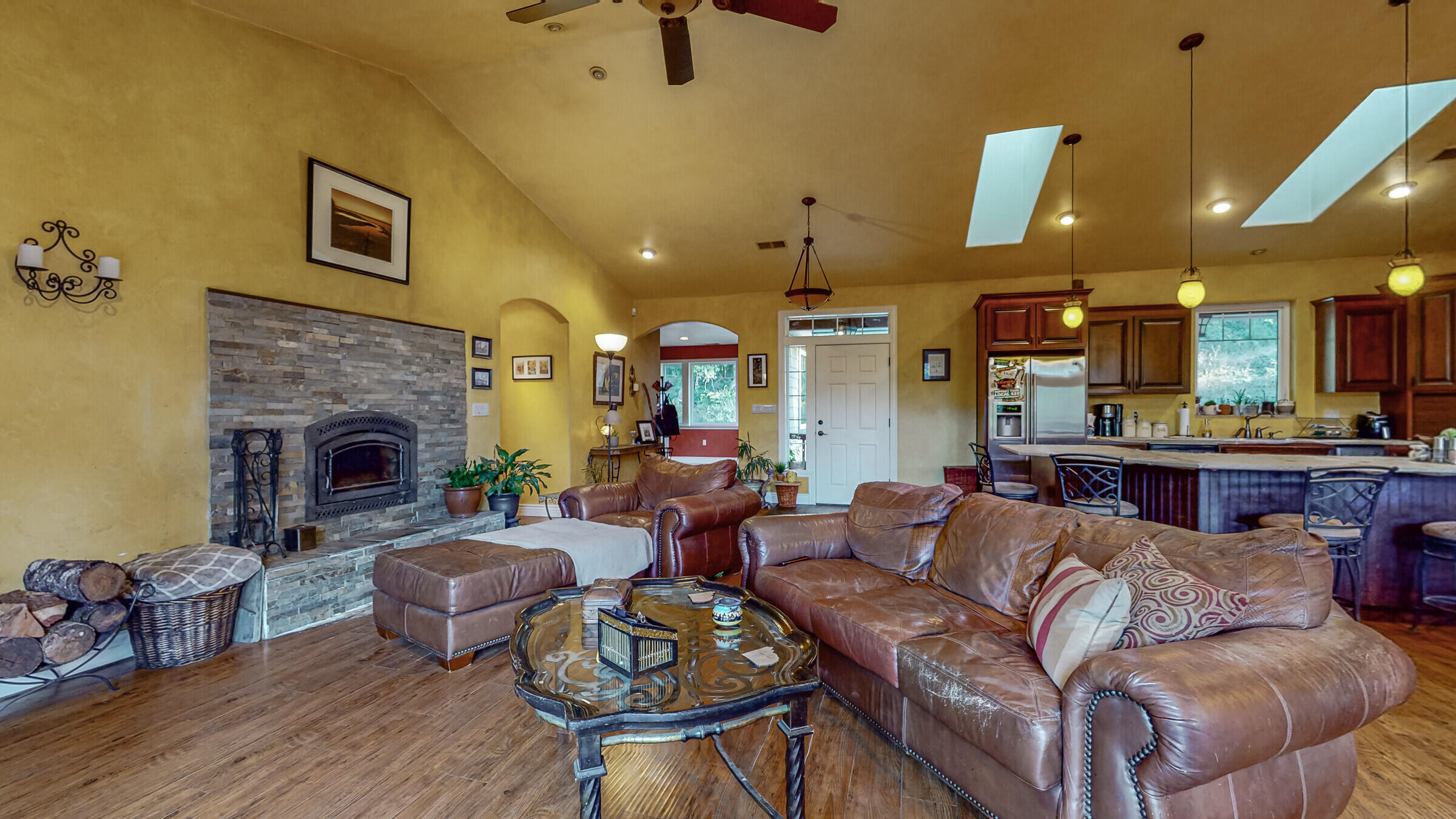 1444 Foss Road