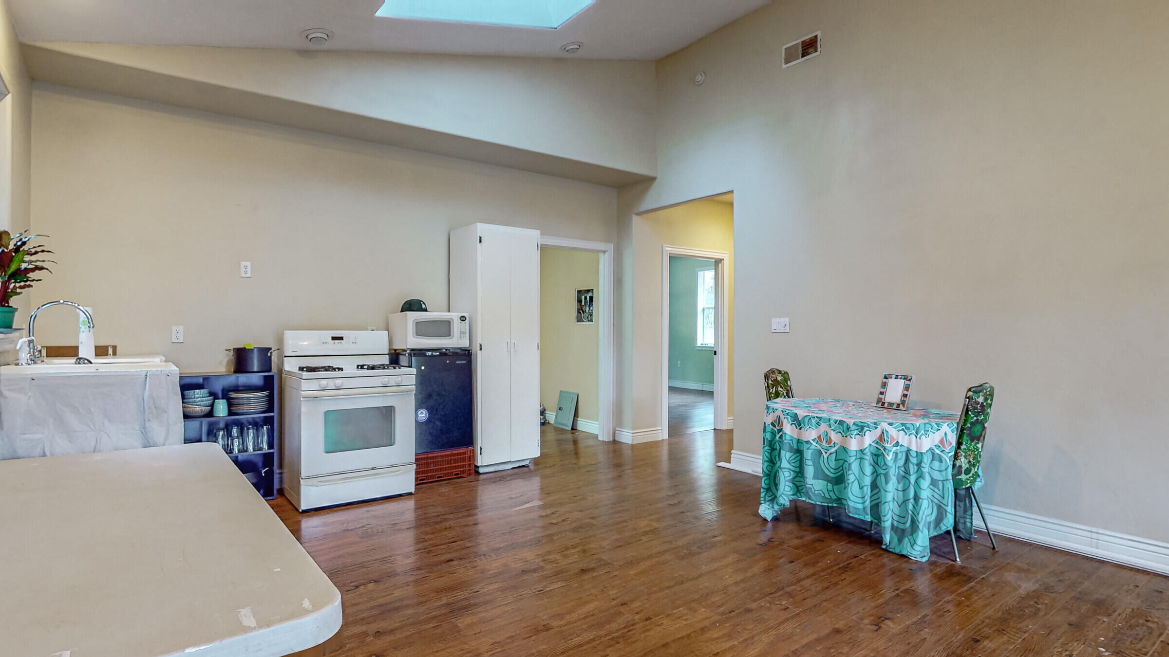 1444 Foss Road