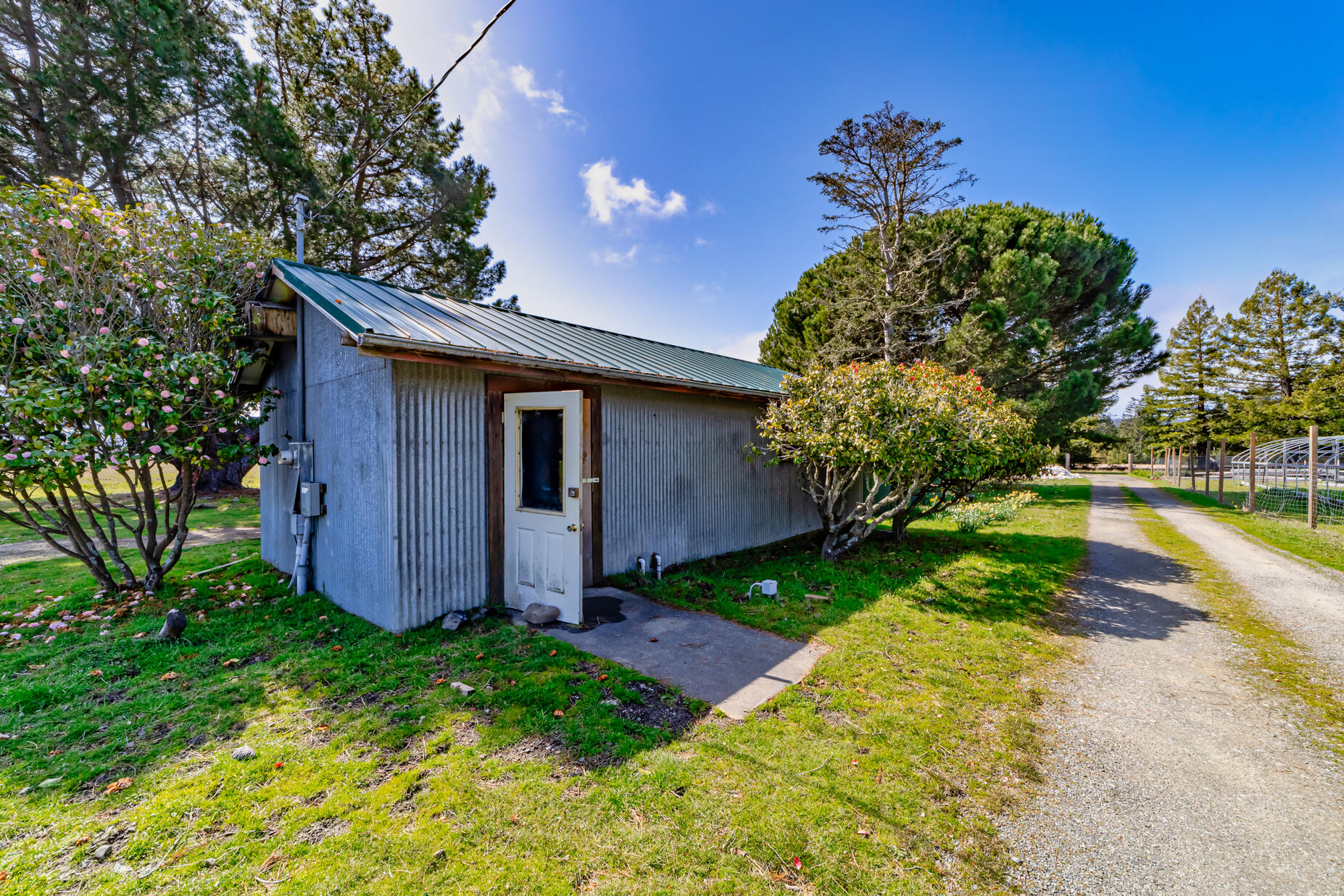 27265 Mattole Road