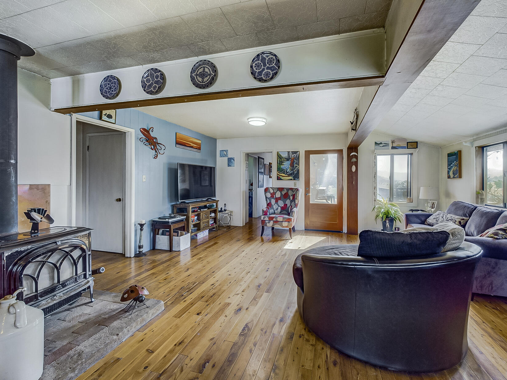 27265 Mattole Road