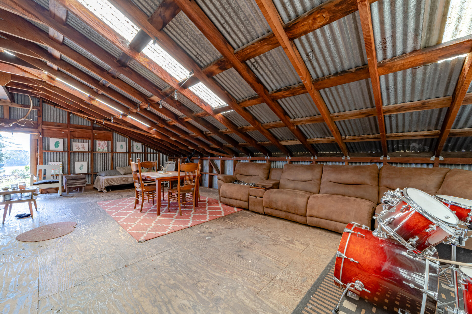 27265 Mattole Road