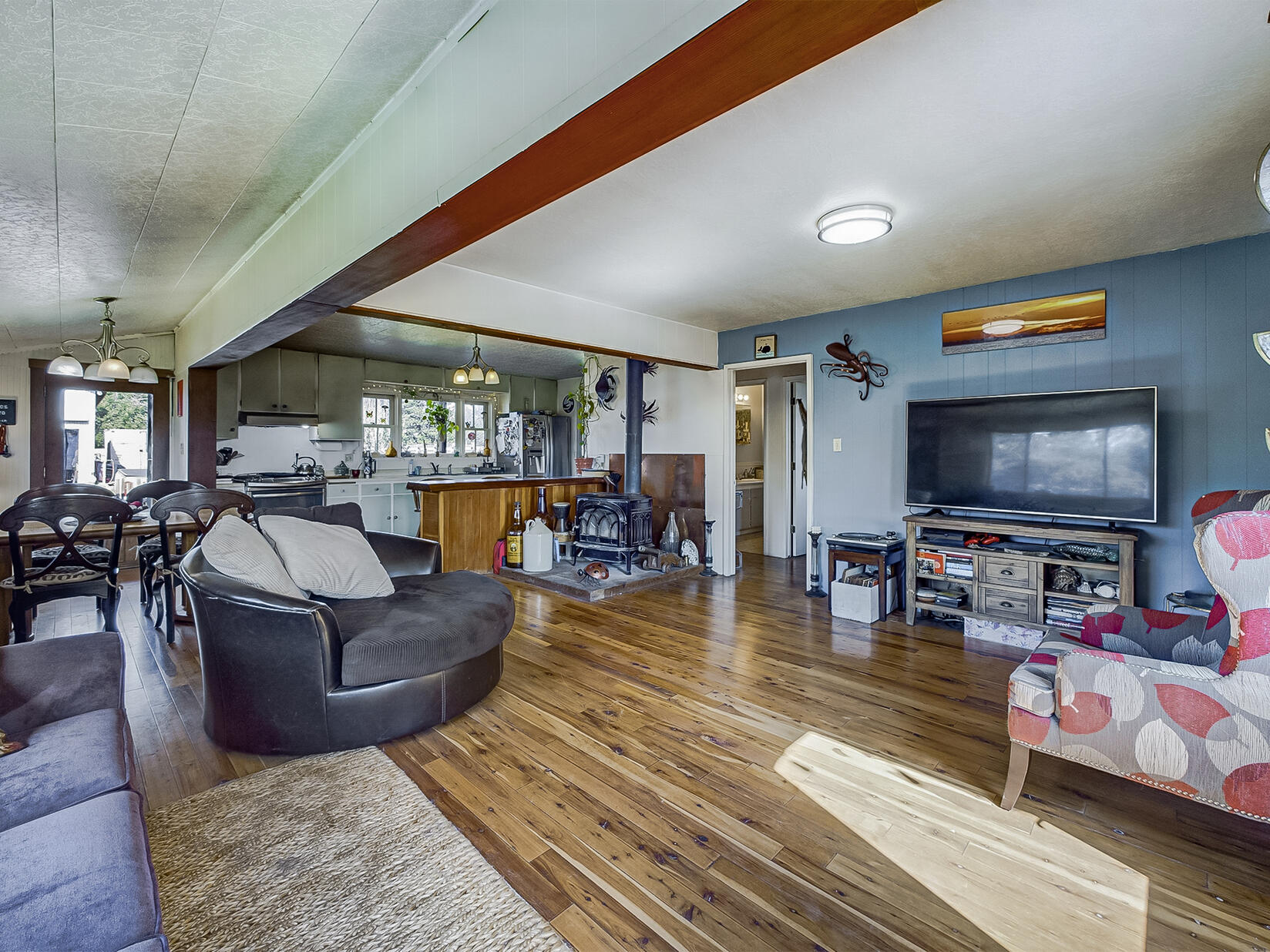 27265 Mattole Road