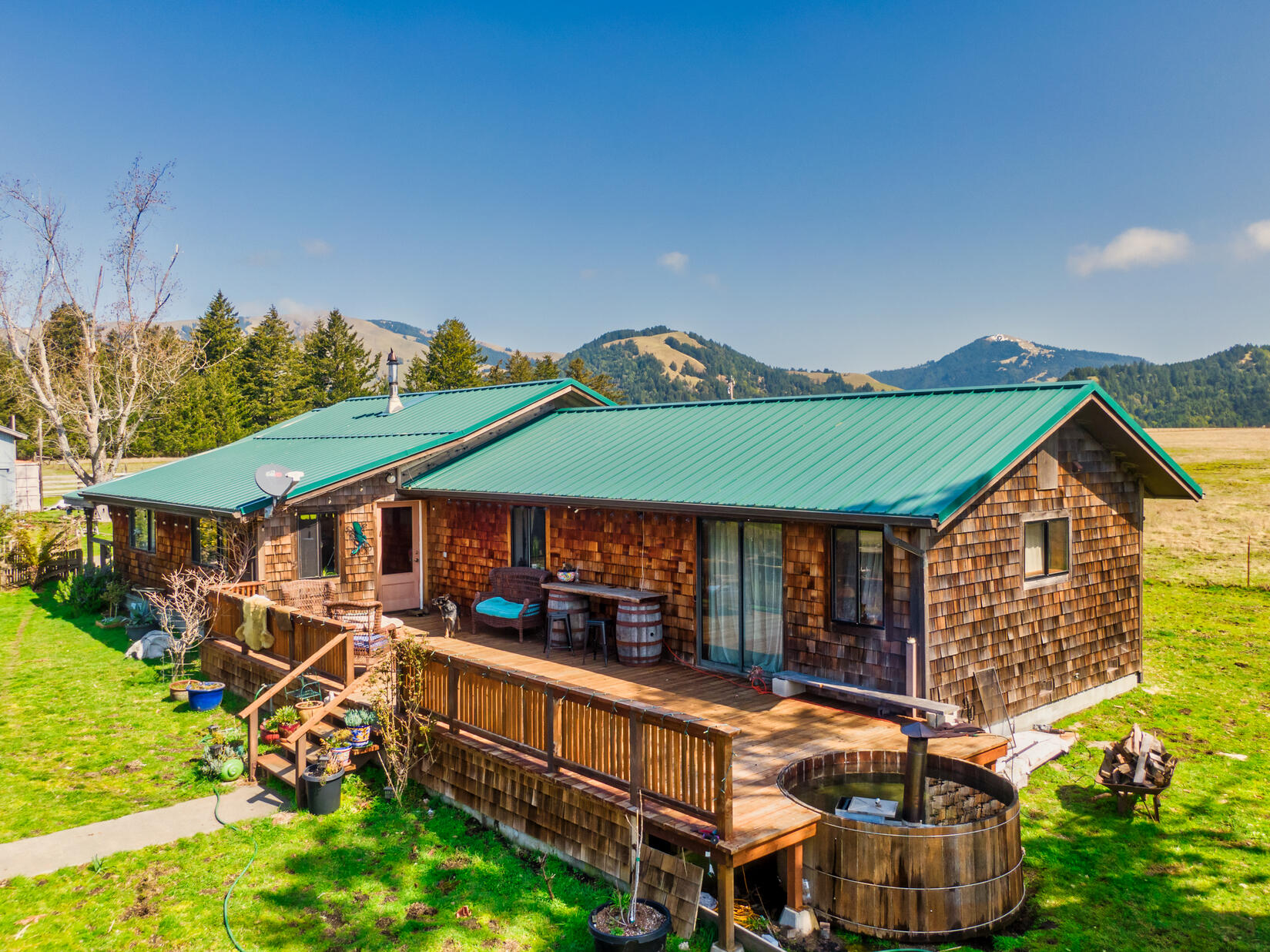 27265 Mattole Road