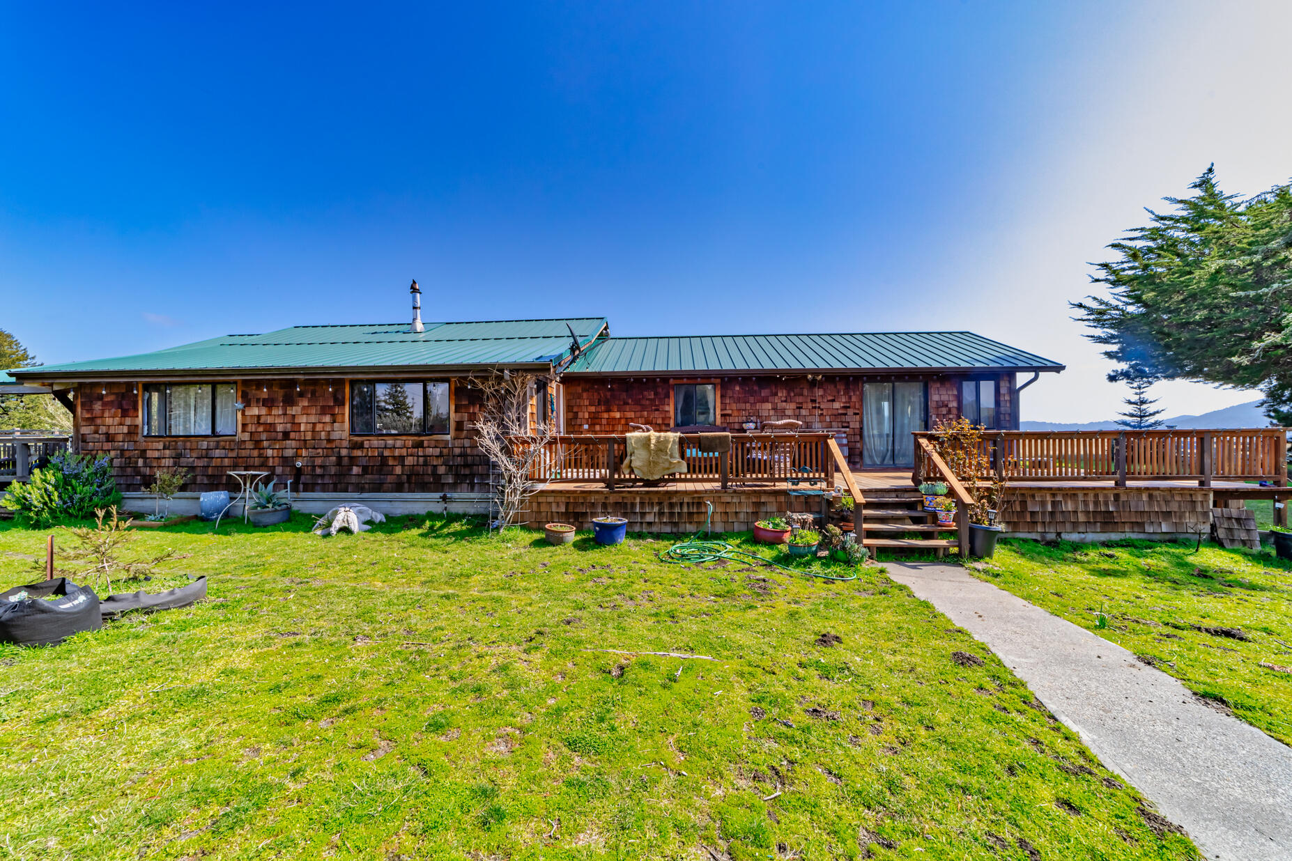 27265 Mattole Road