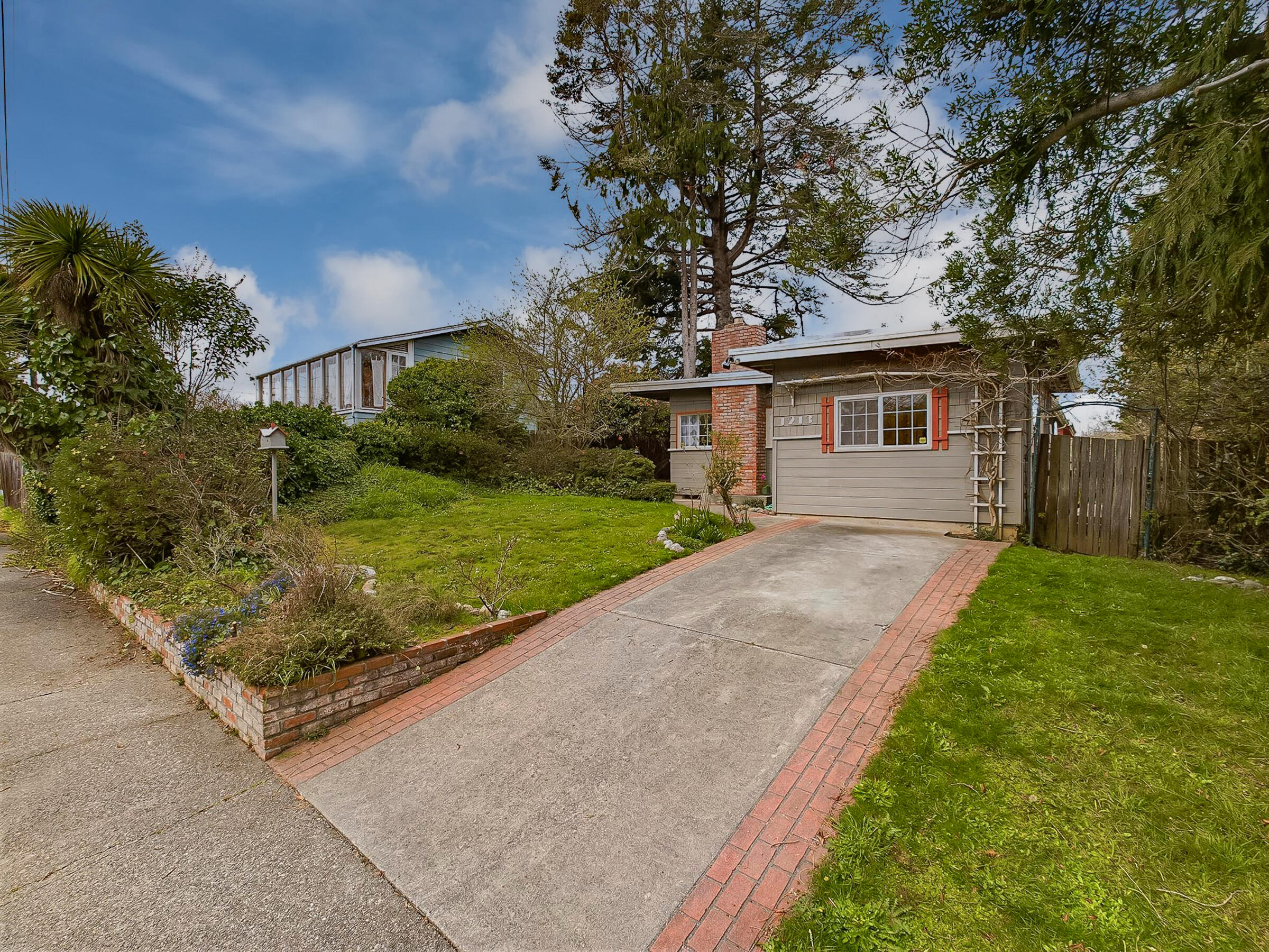 1213 Bryant Street