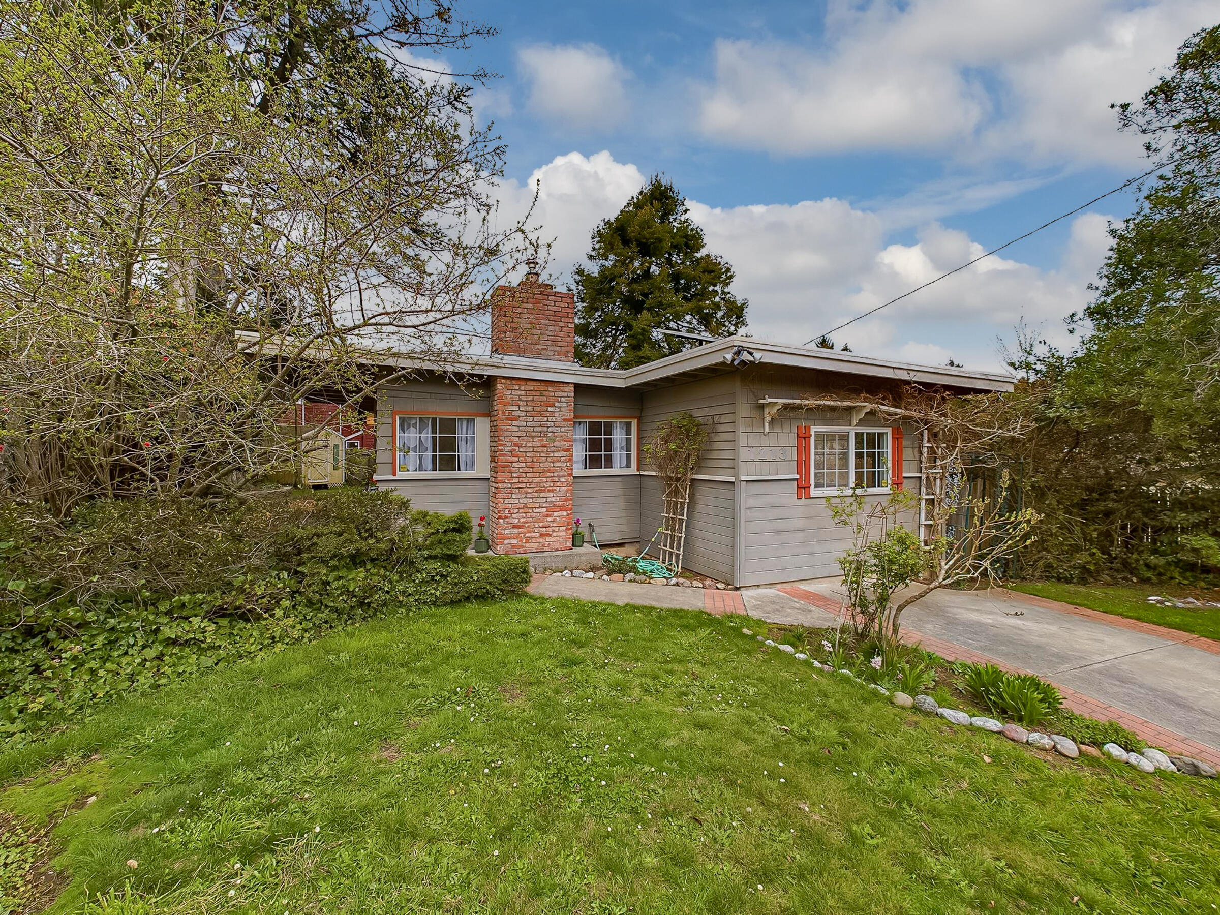 1213 Bryant Street