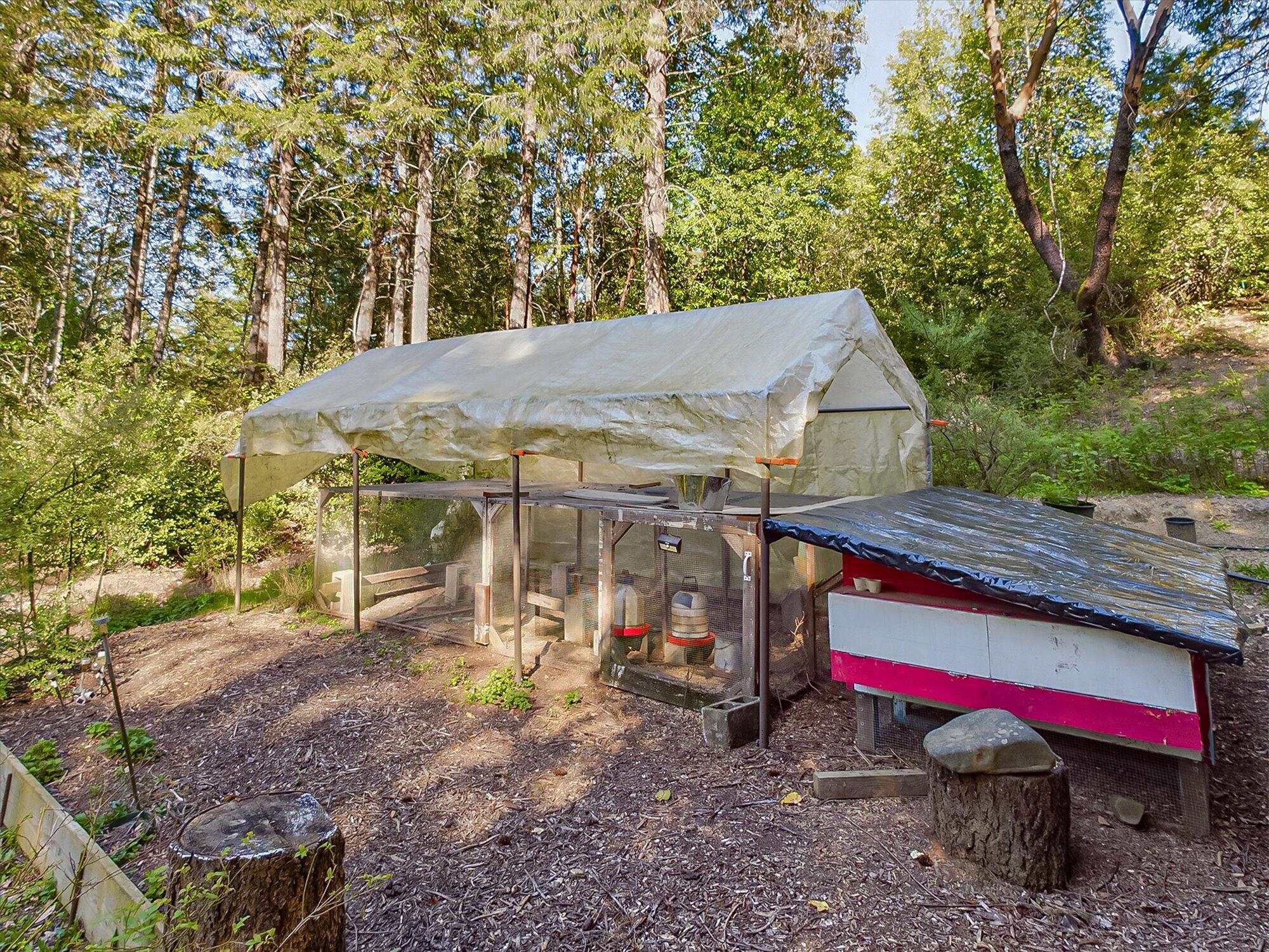 1316 Thomas Road