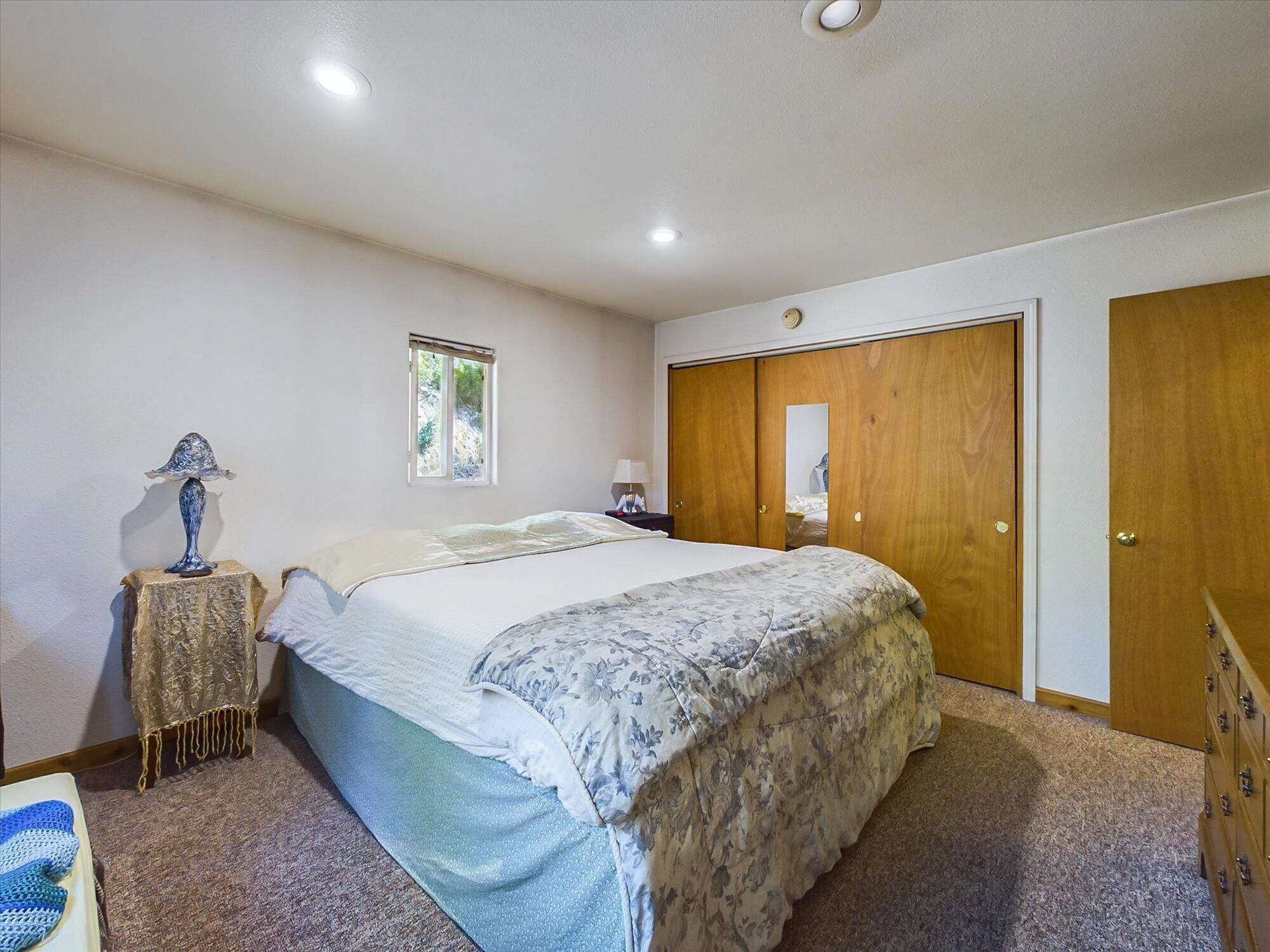 1316 Thomas Road