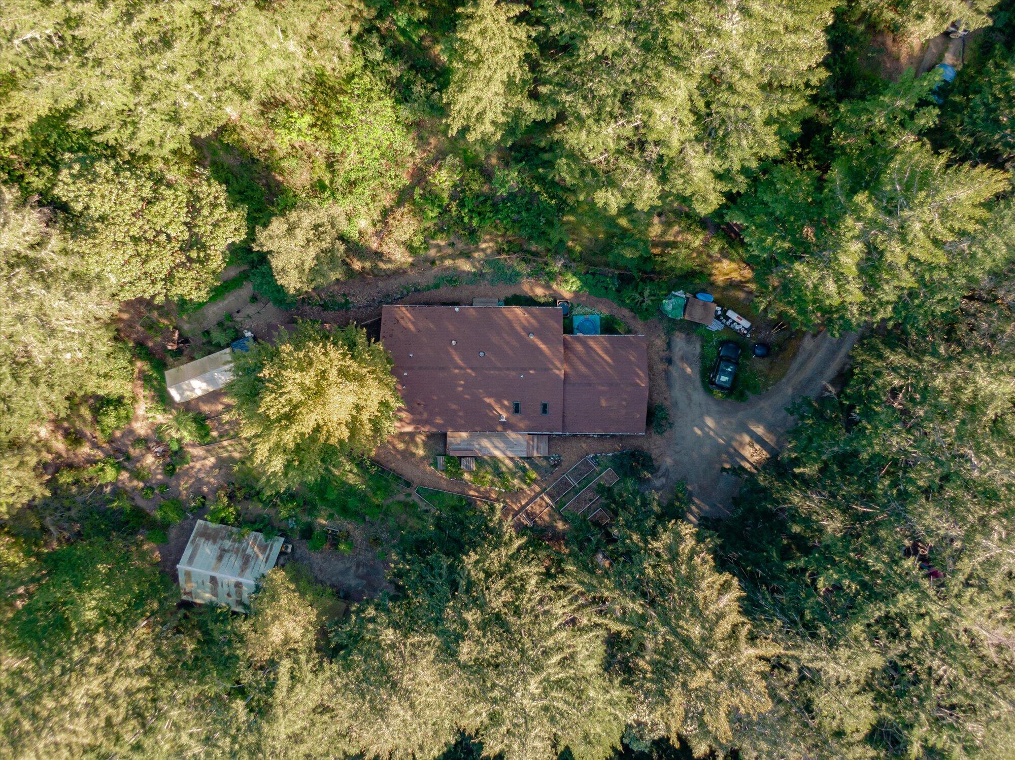 1316 Thomas Road