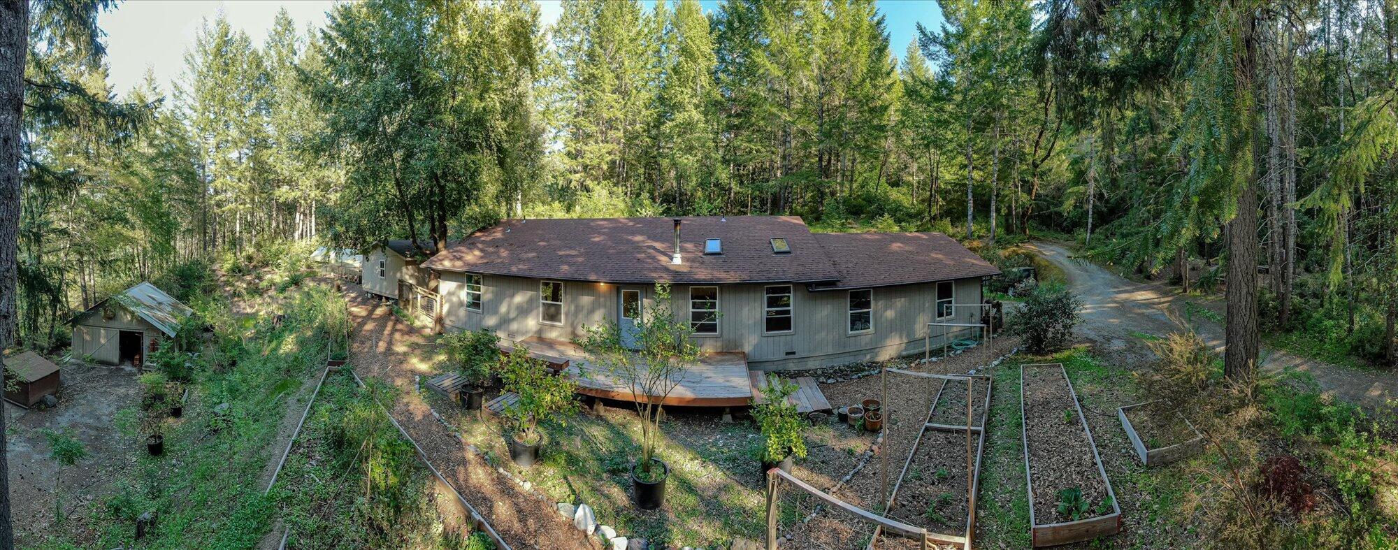 1316 Thomas Road