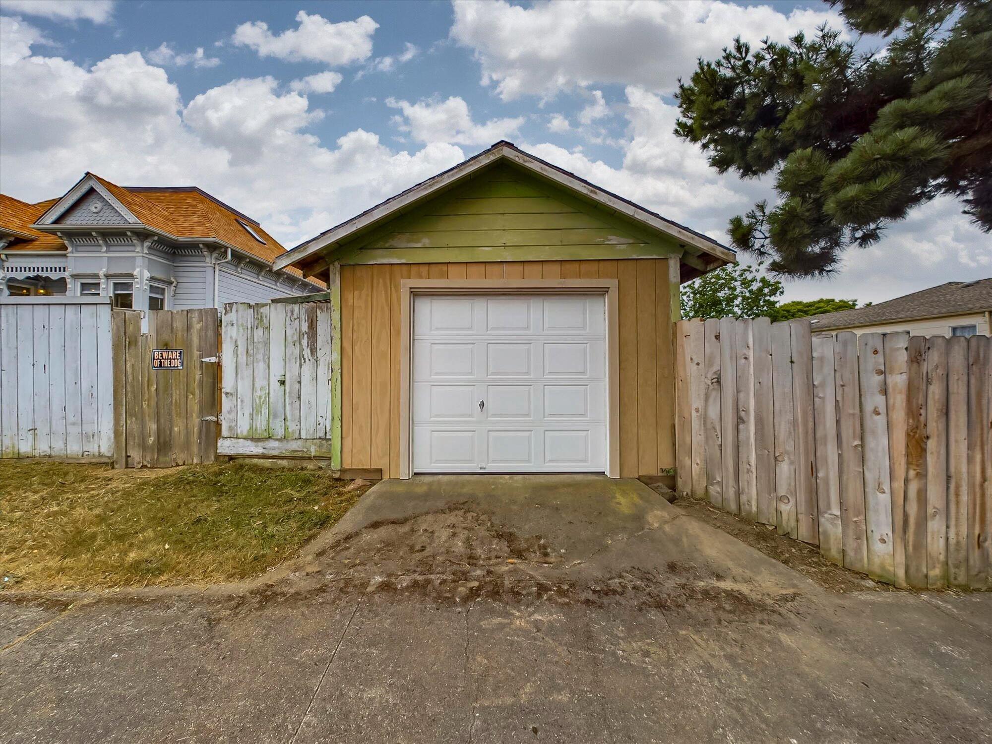 1736 14th Street