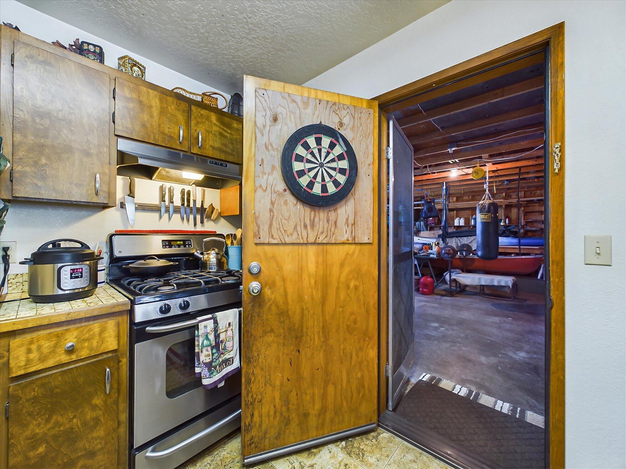 5519 Country Lane
