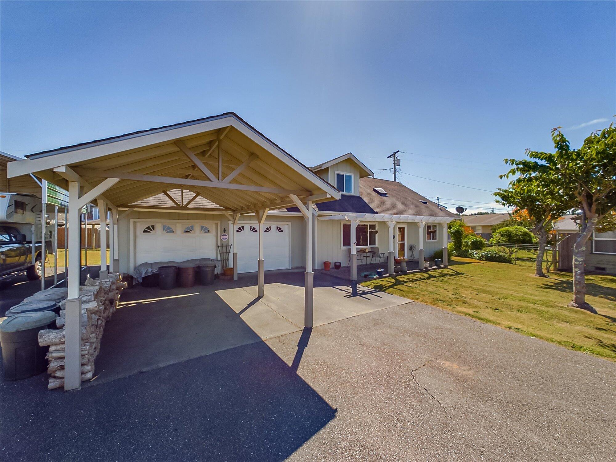 5519 Country Lane