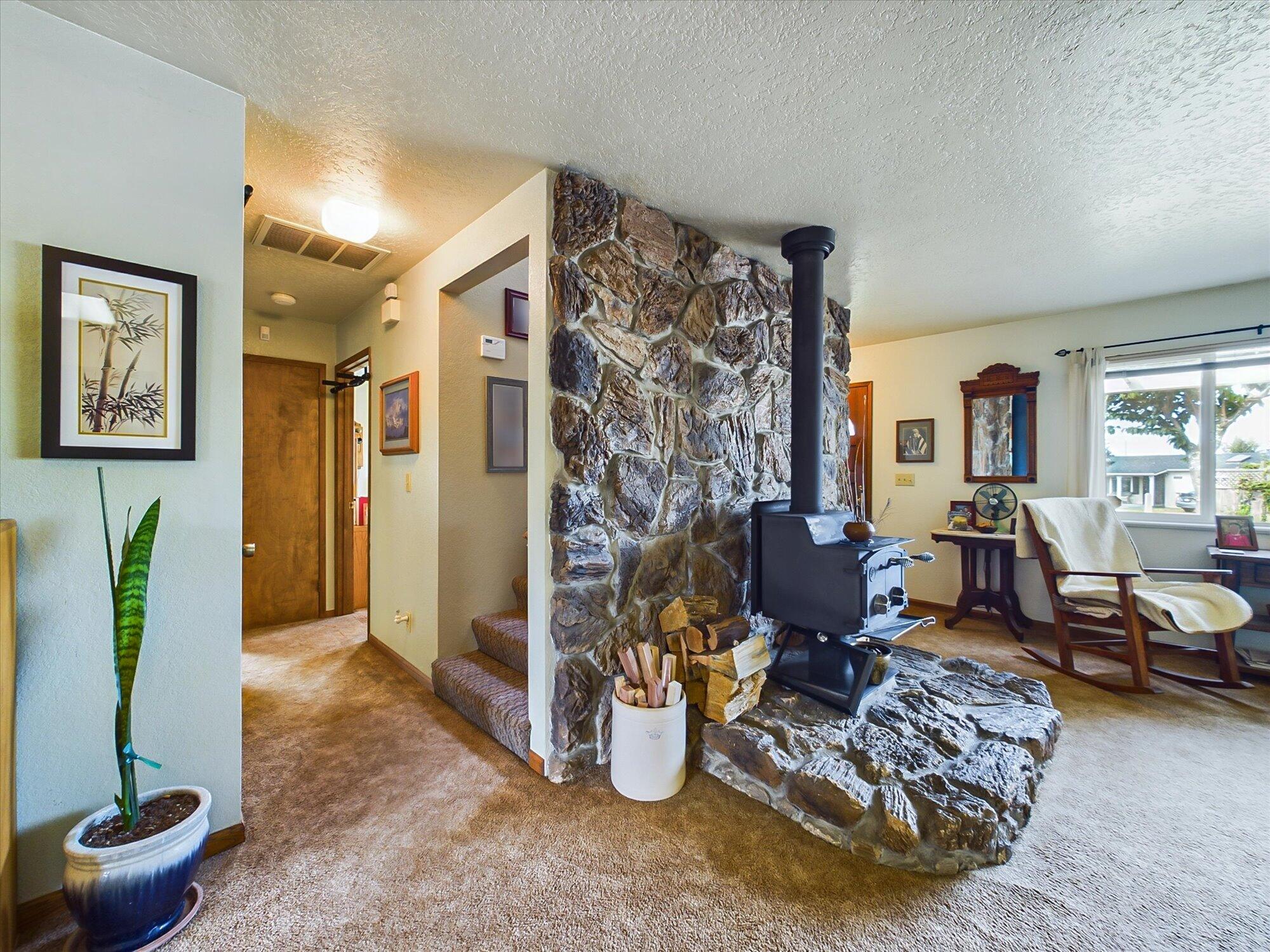 5519 Country Lane
