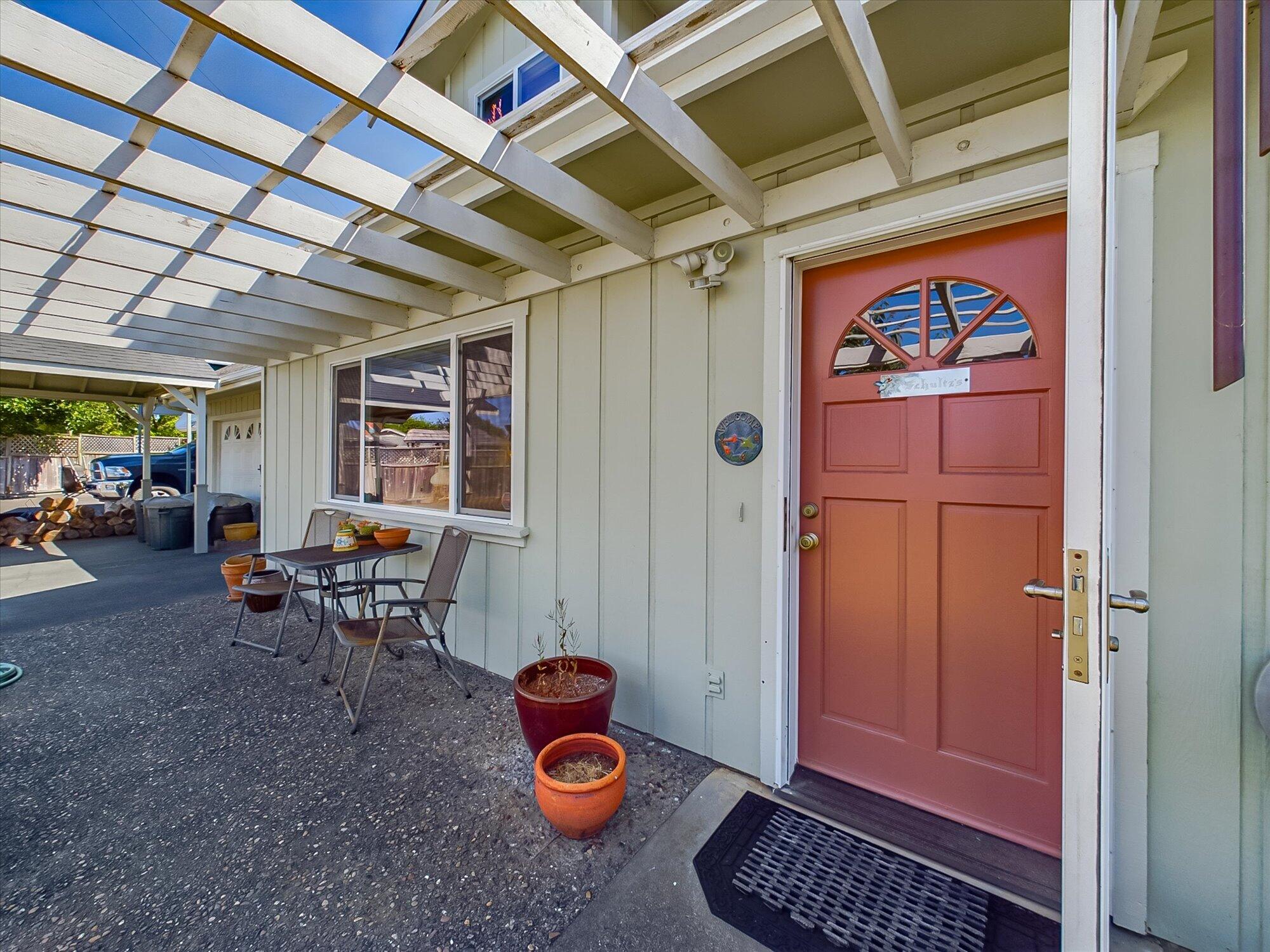 5519 Country Lane