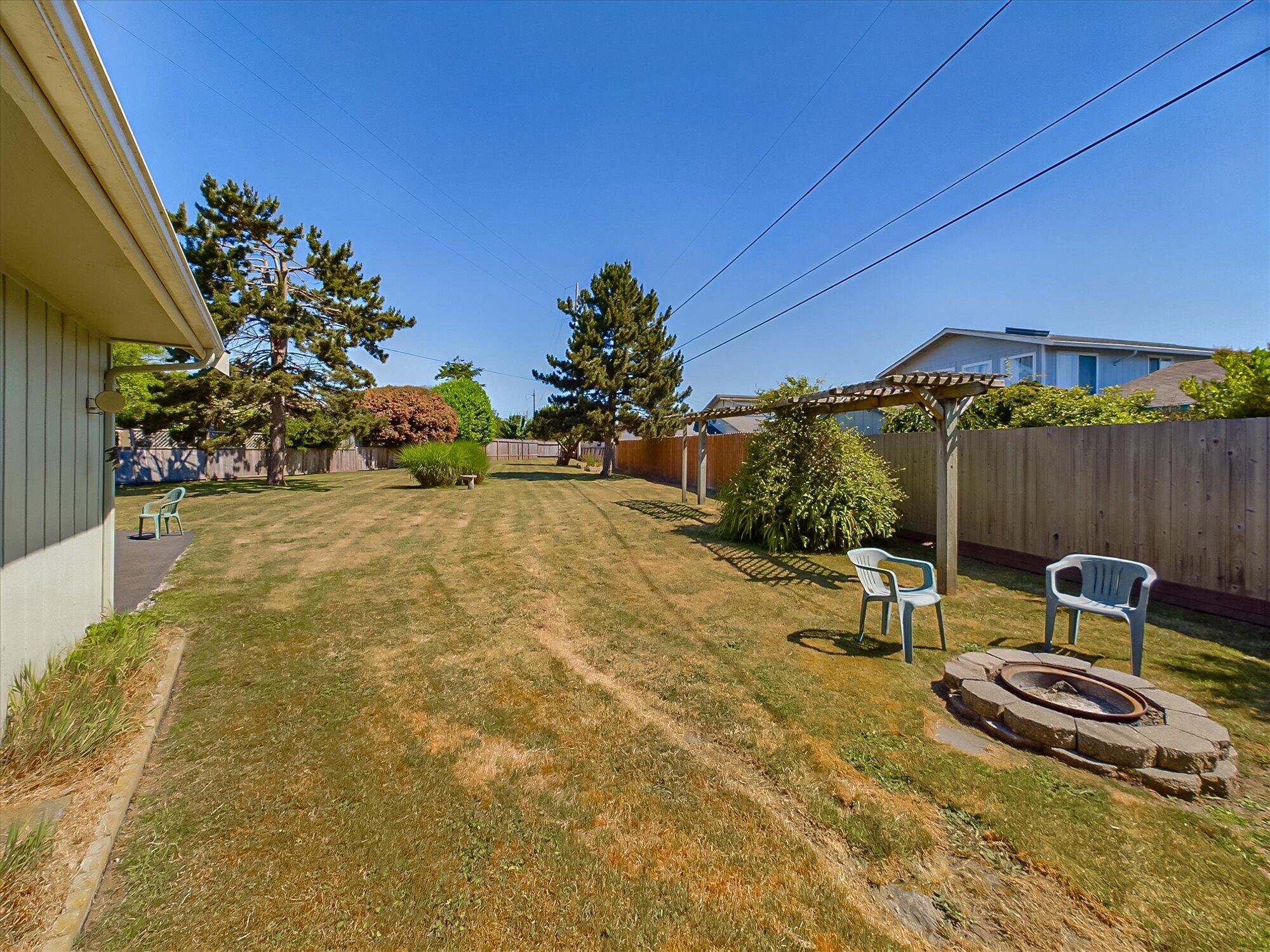 5519 Country Lane